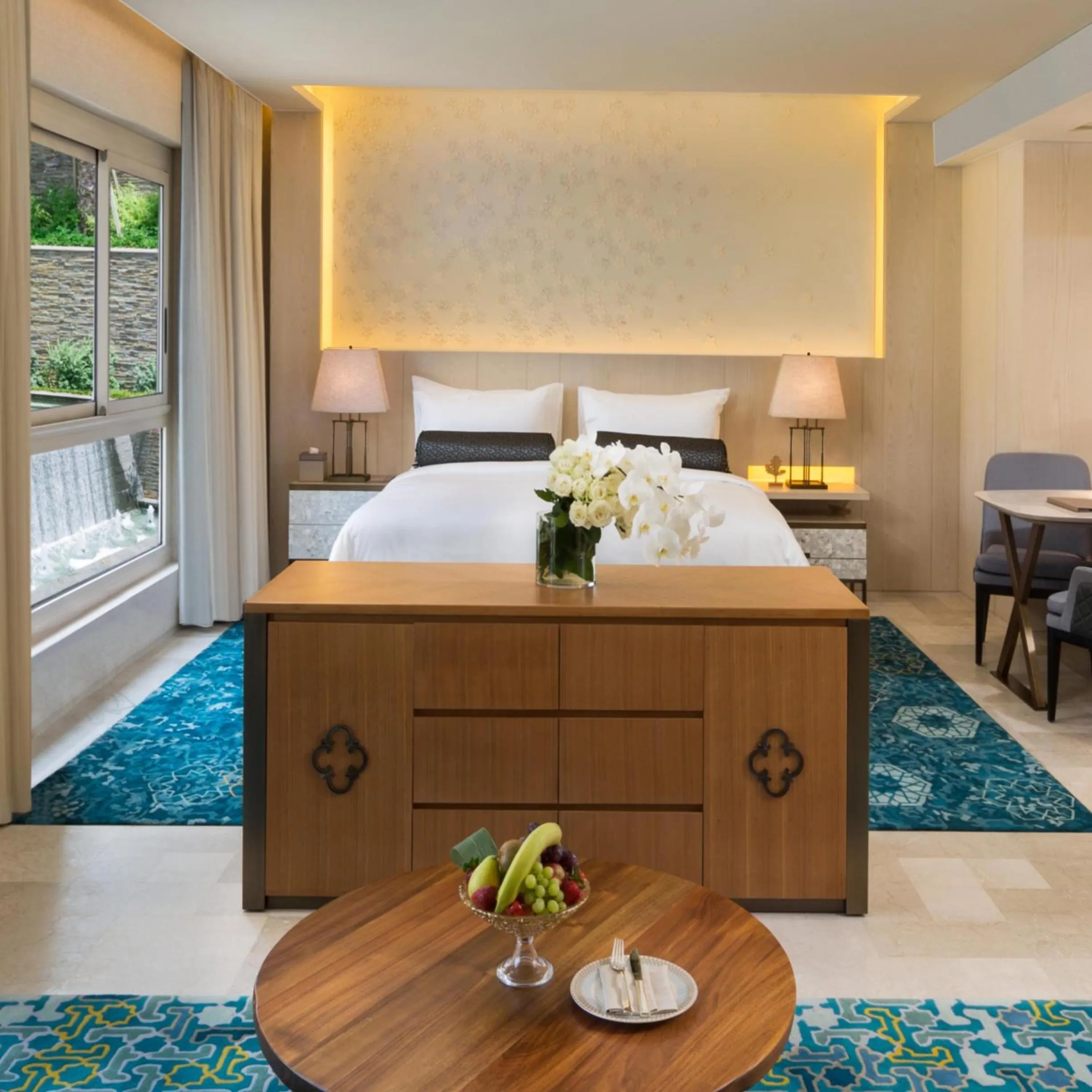 Bedroom, Bed in Kempinski Summerland Hotel & Resort Beirut