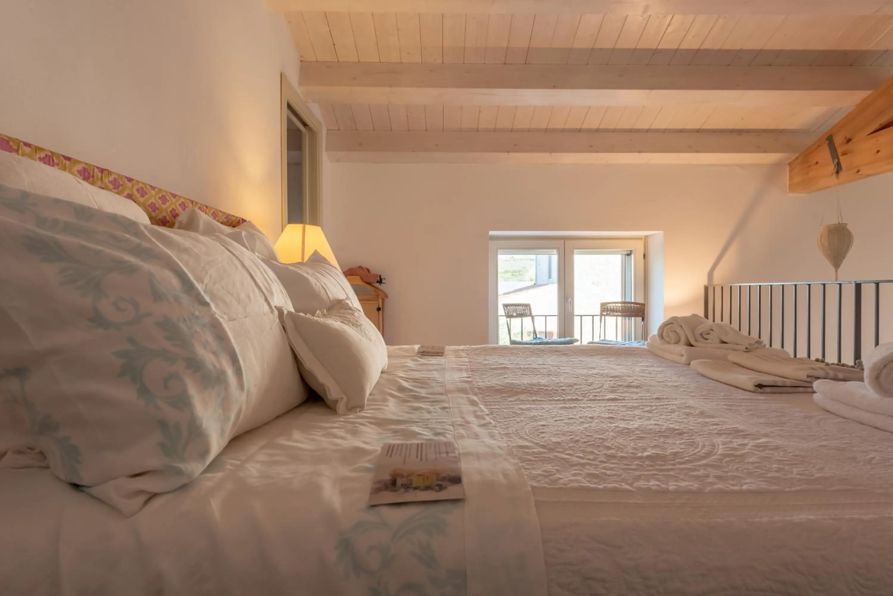 Bed in Kinanto Bioresort