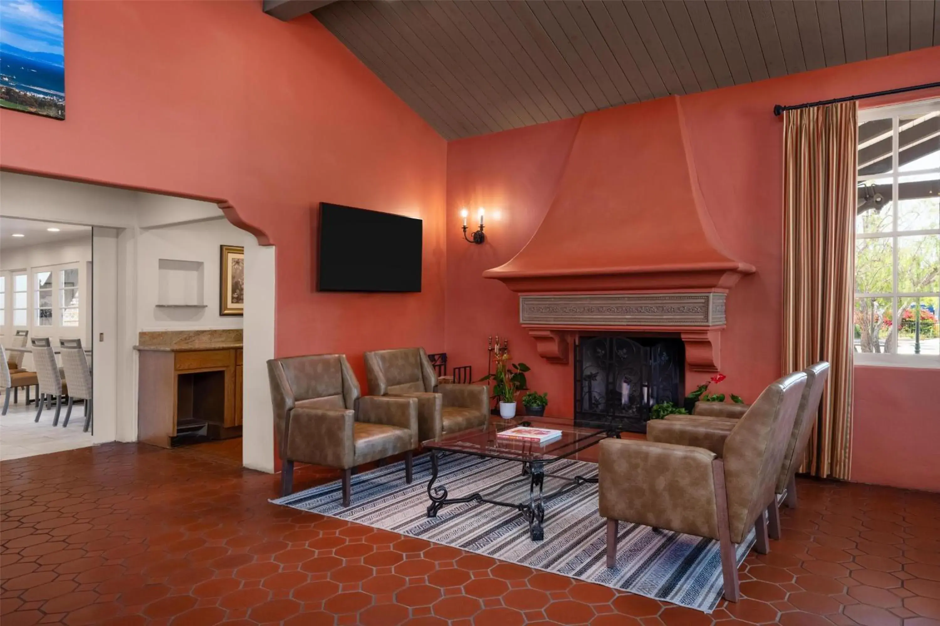 Lobby or reception in Best Western Plus Pepper Tree Inn Lobby or reception in Best Western Plus Pepper Tree Inn