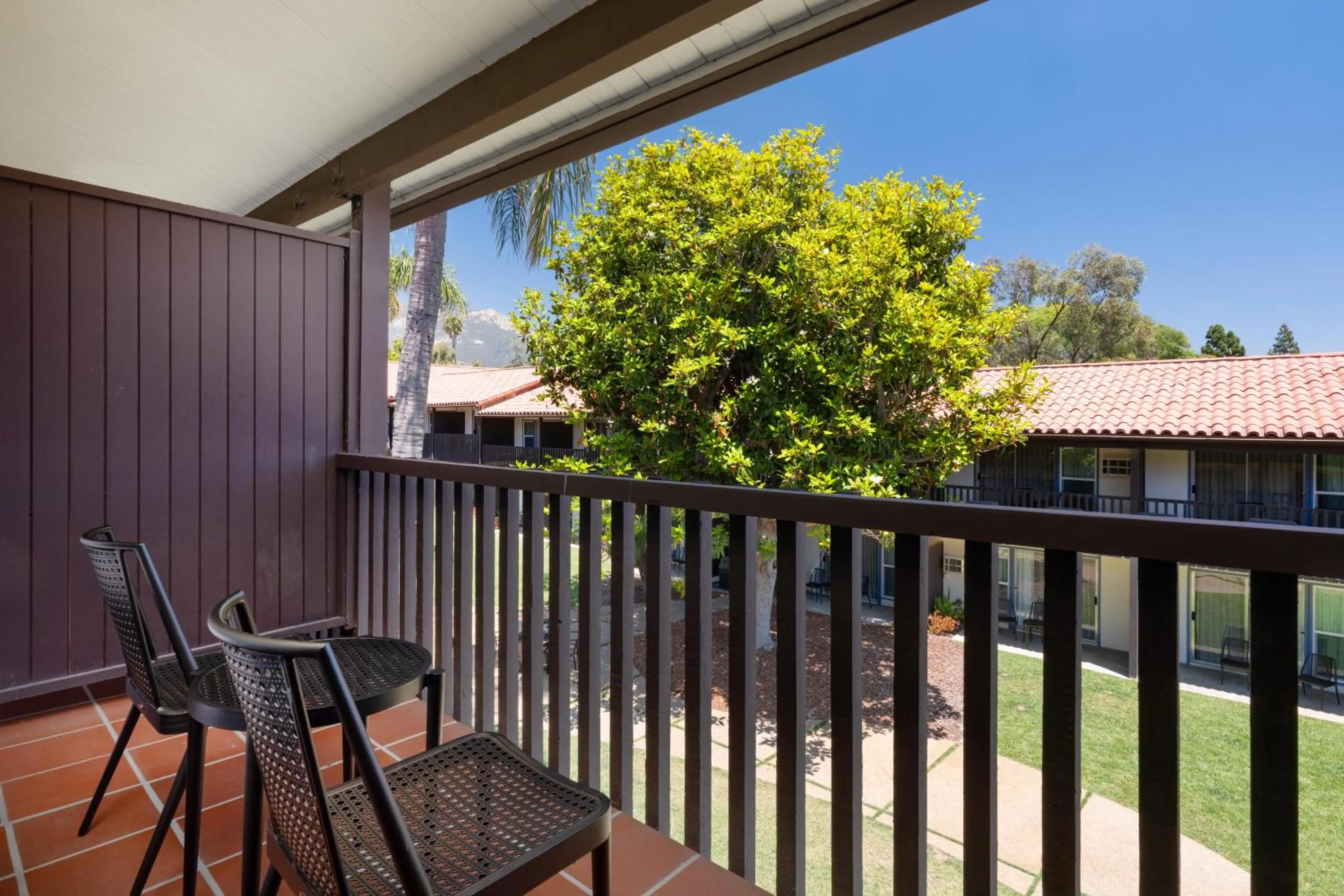 Best Western Plus Pepper Tree Inn