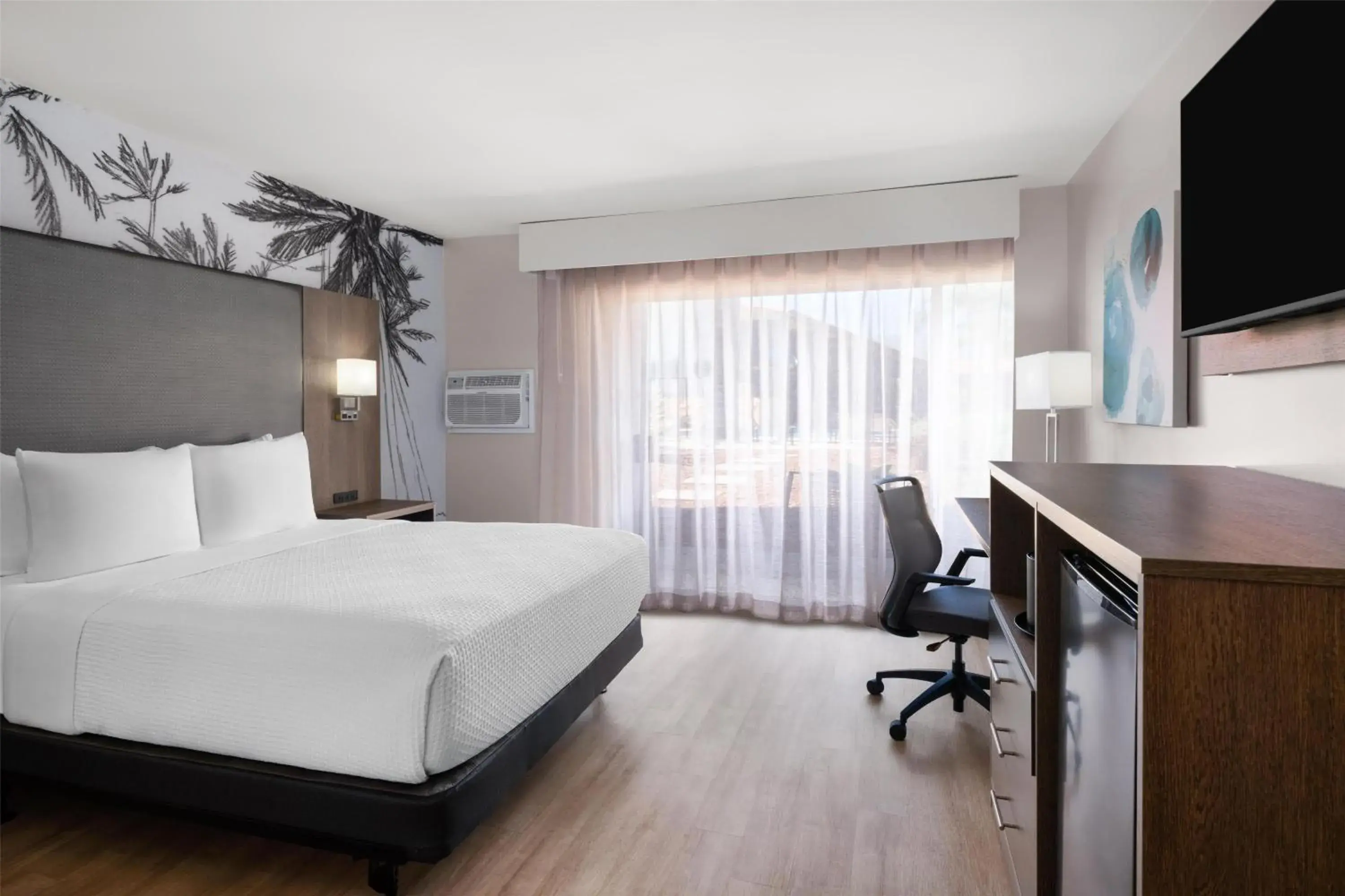 Bedroom, Bed in Best Western Plus Pepper Tree Inn Bedroom, Bed in Best Western Plus Pepper Tree Inn