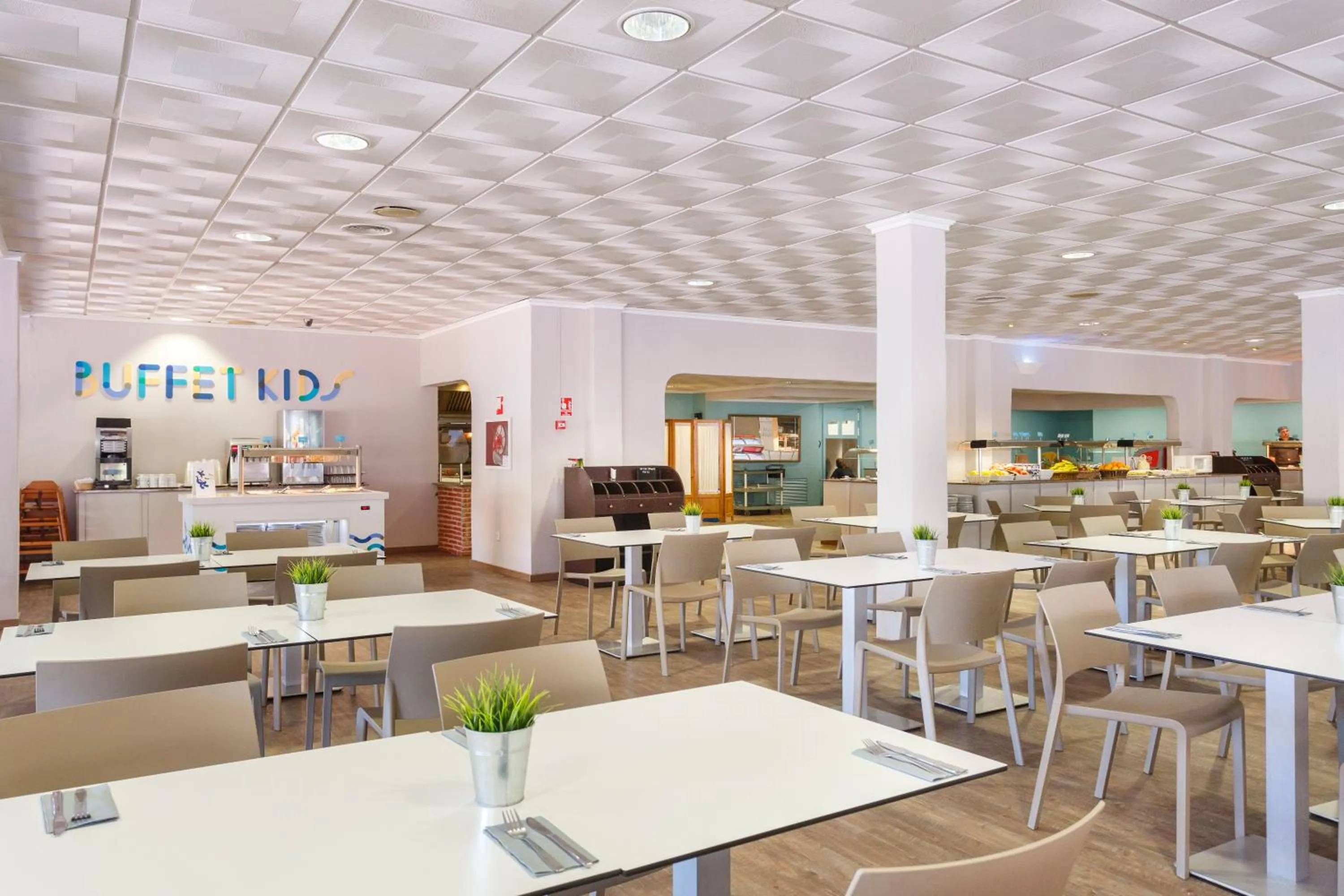 Buffet breakfast, Restaurant/Places to Eat in Carema Garden Village