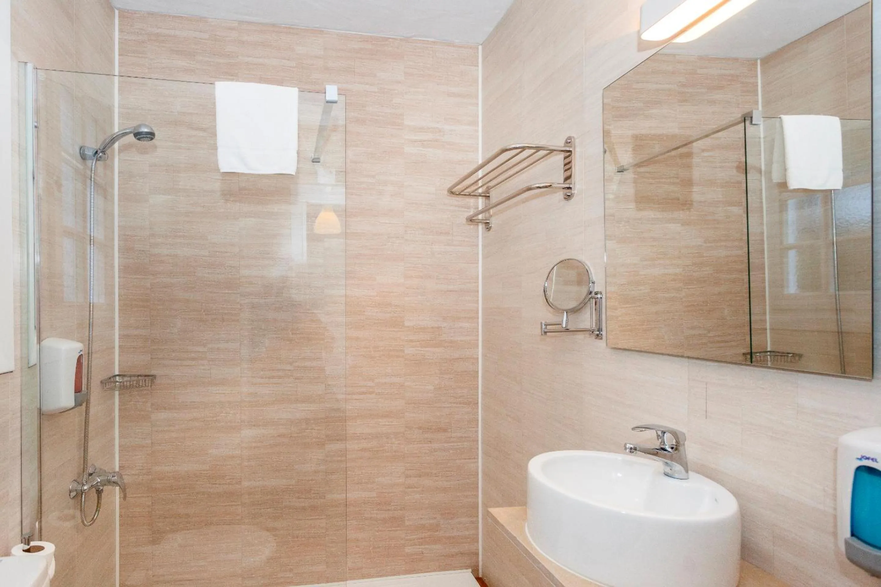 Shower, Bathroom in Carema Garden Village