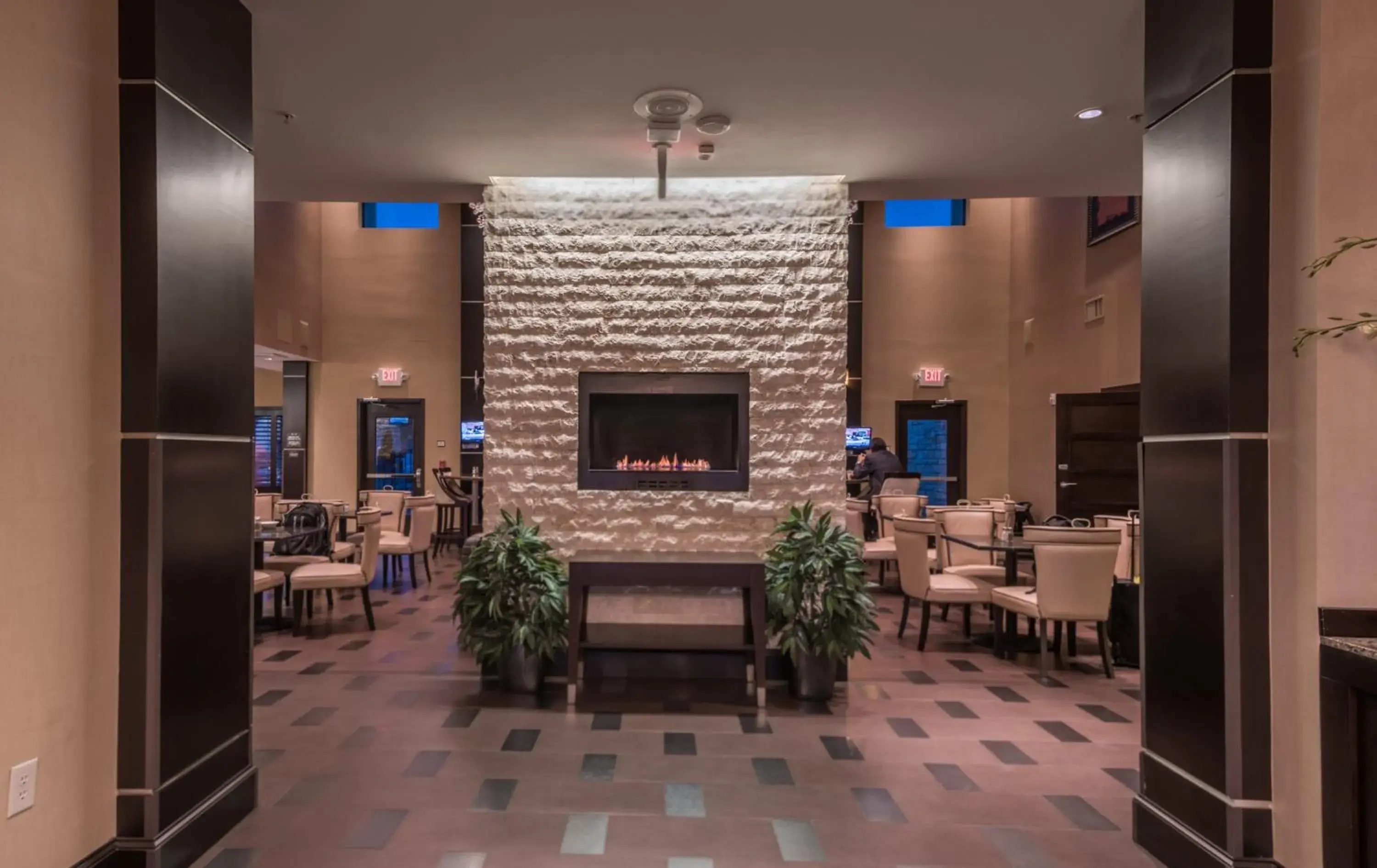 Restaurant/places to eat in Staybridge Suites DFW Airport North by IHG Restaurant/places to eat in Staybridge Suites DFW Airport North by IHG