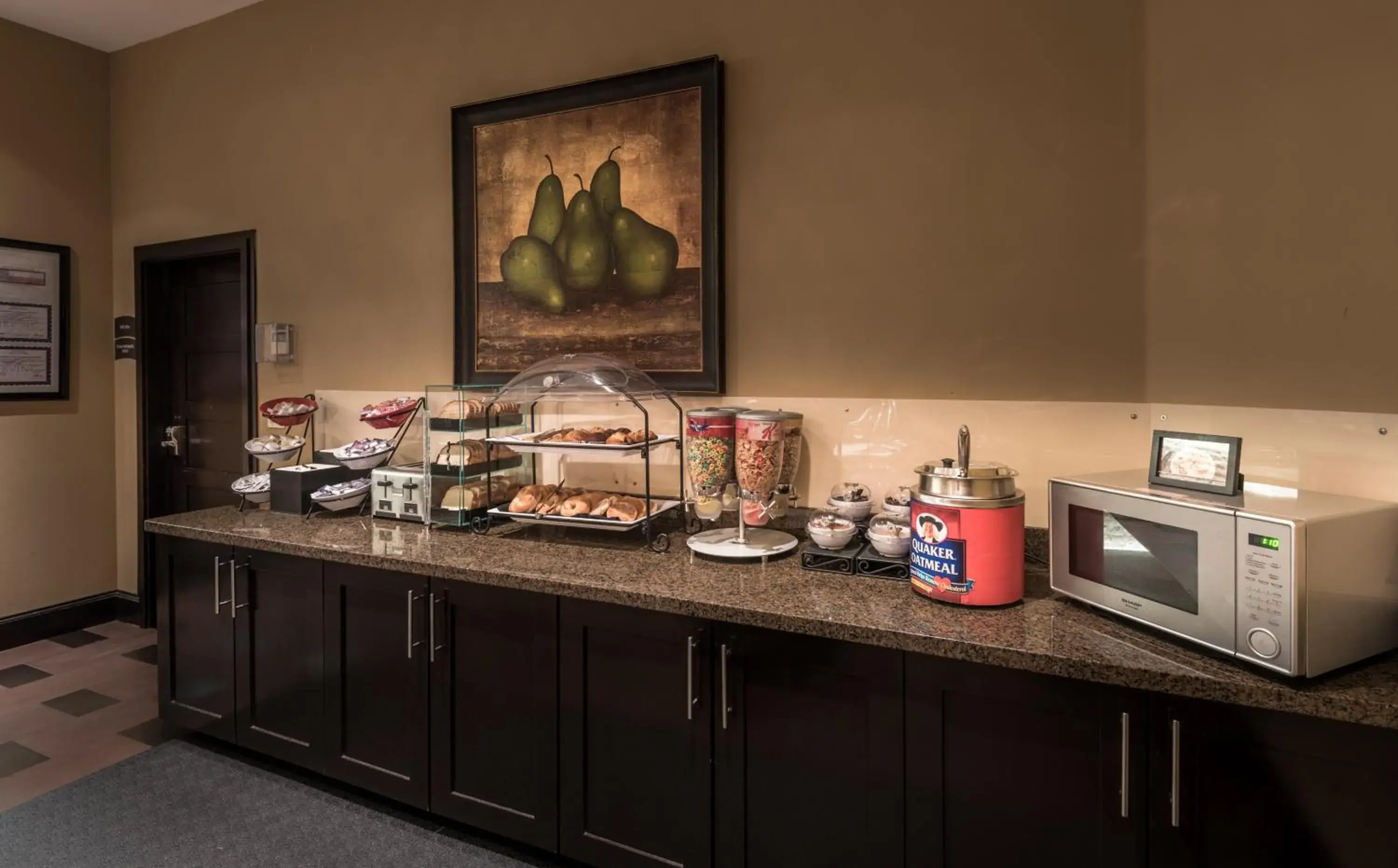 Restaurant/places to eat in Staybridge Suites DFW Airport North by IHG Restaurant/places to eat in Staybridge Suites DFW Airport North by IHG