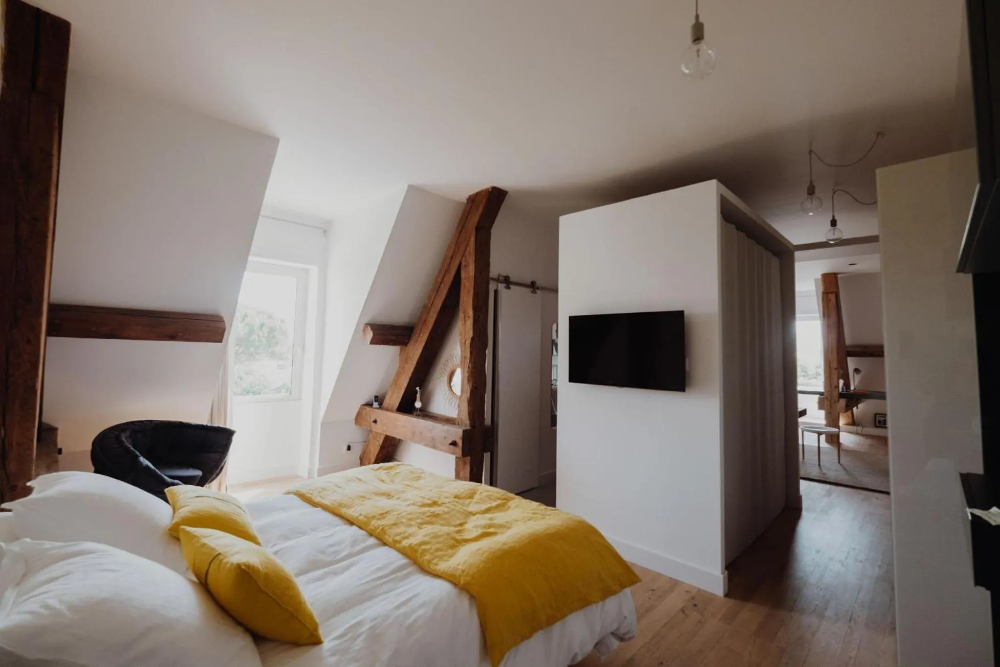Photo of the whole room, Bed in La Villa Guy & Spa - Teritoria