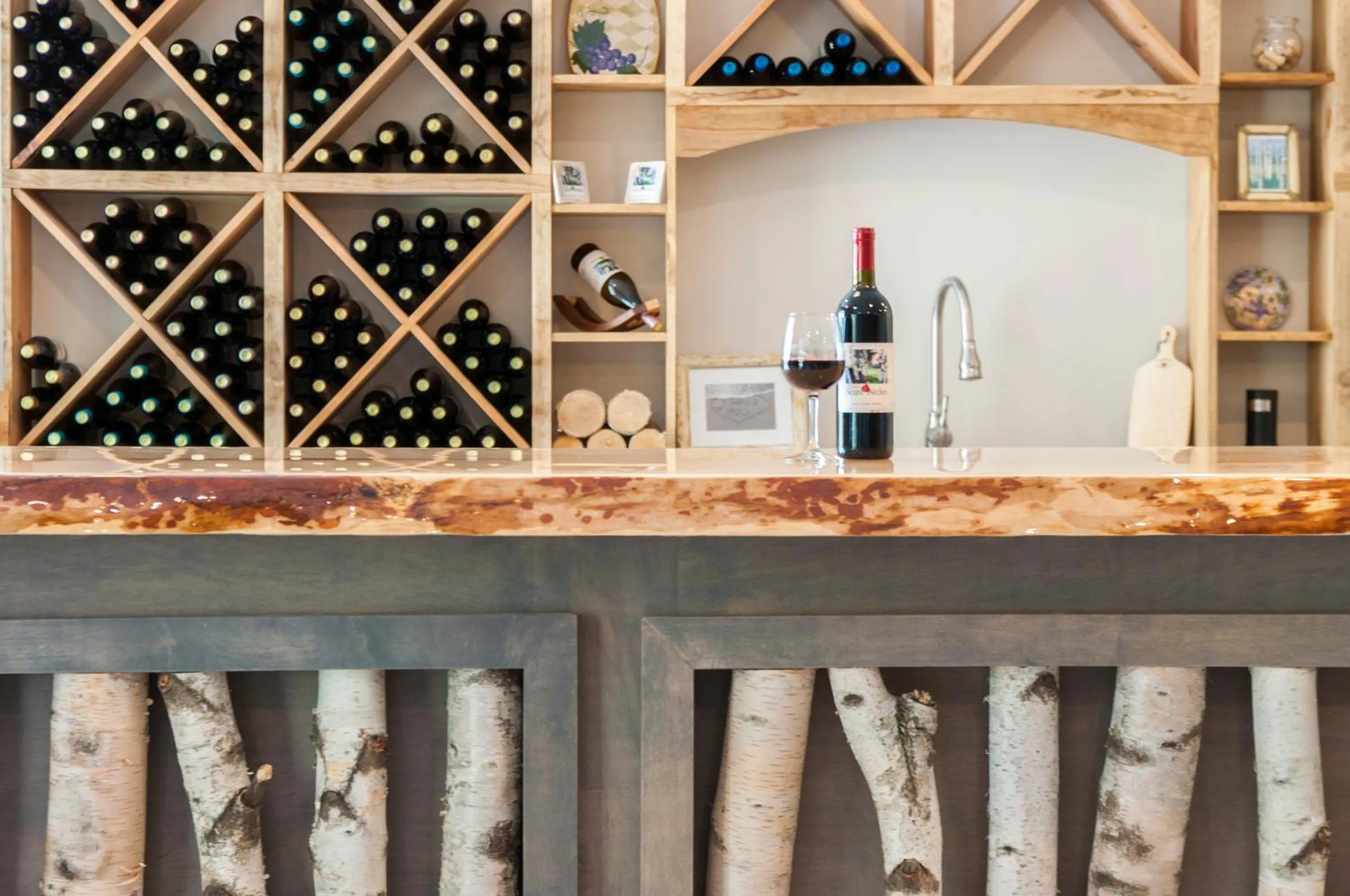 Food and drinks in RiverWalk Resort at Loon Mountain