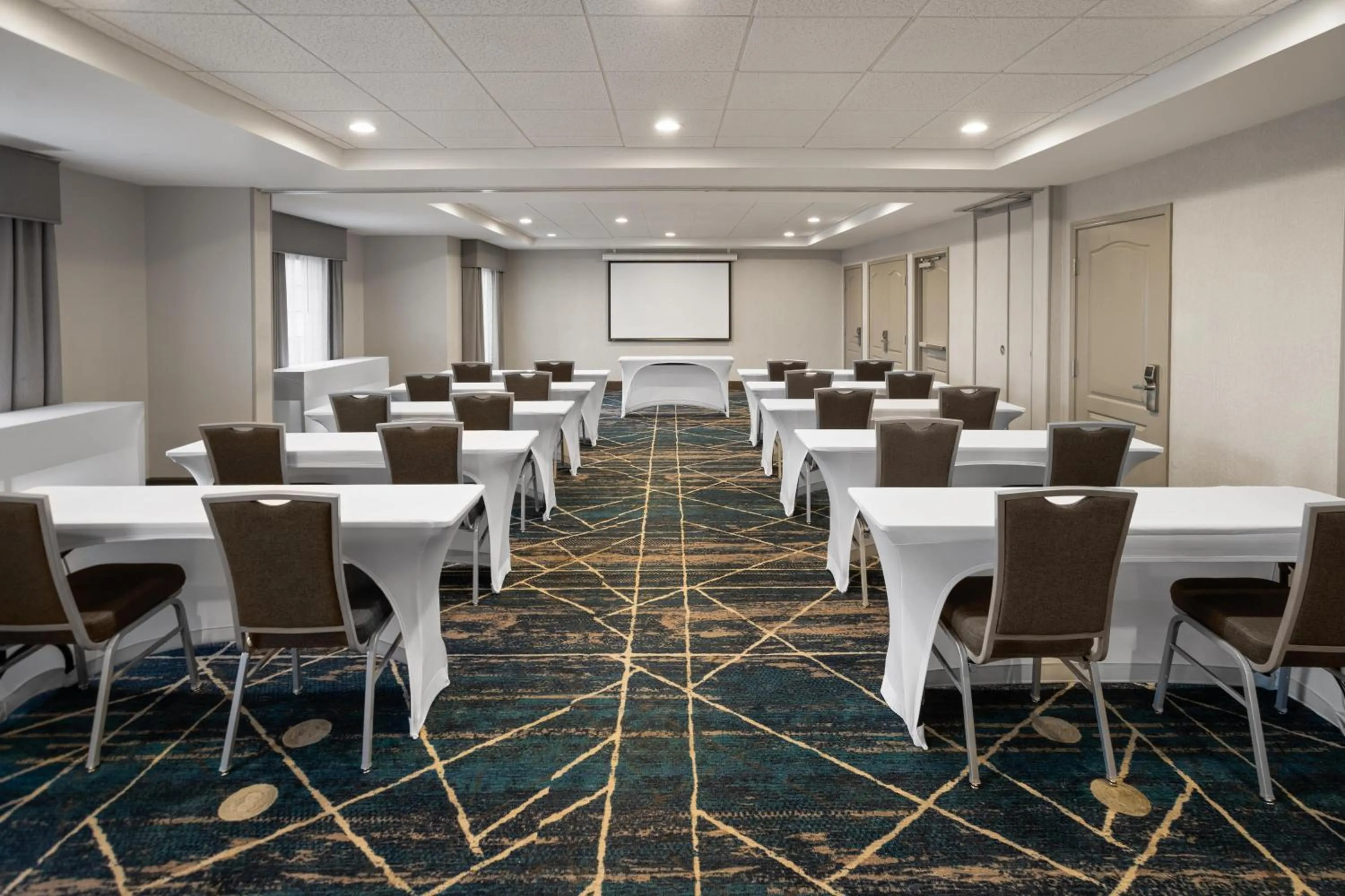 Meeting/conference room in Homewood Suites By Hilton Montgomery EastChase