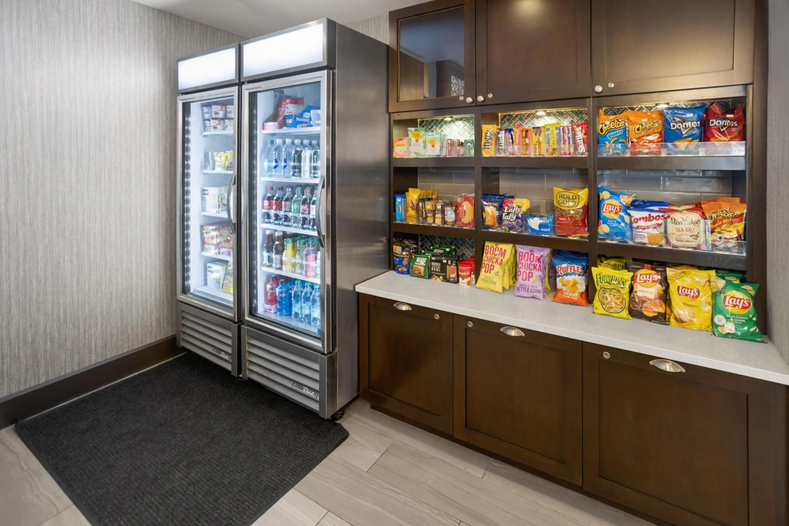 Restaurant/places to eat in Homewood Suites By Hilton Montgomery EastChase