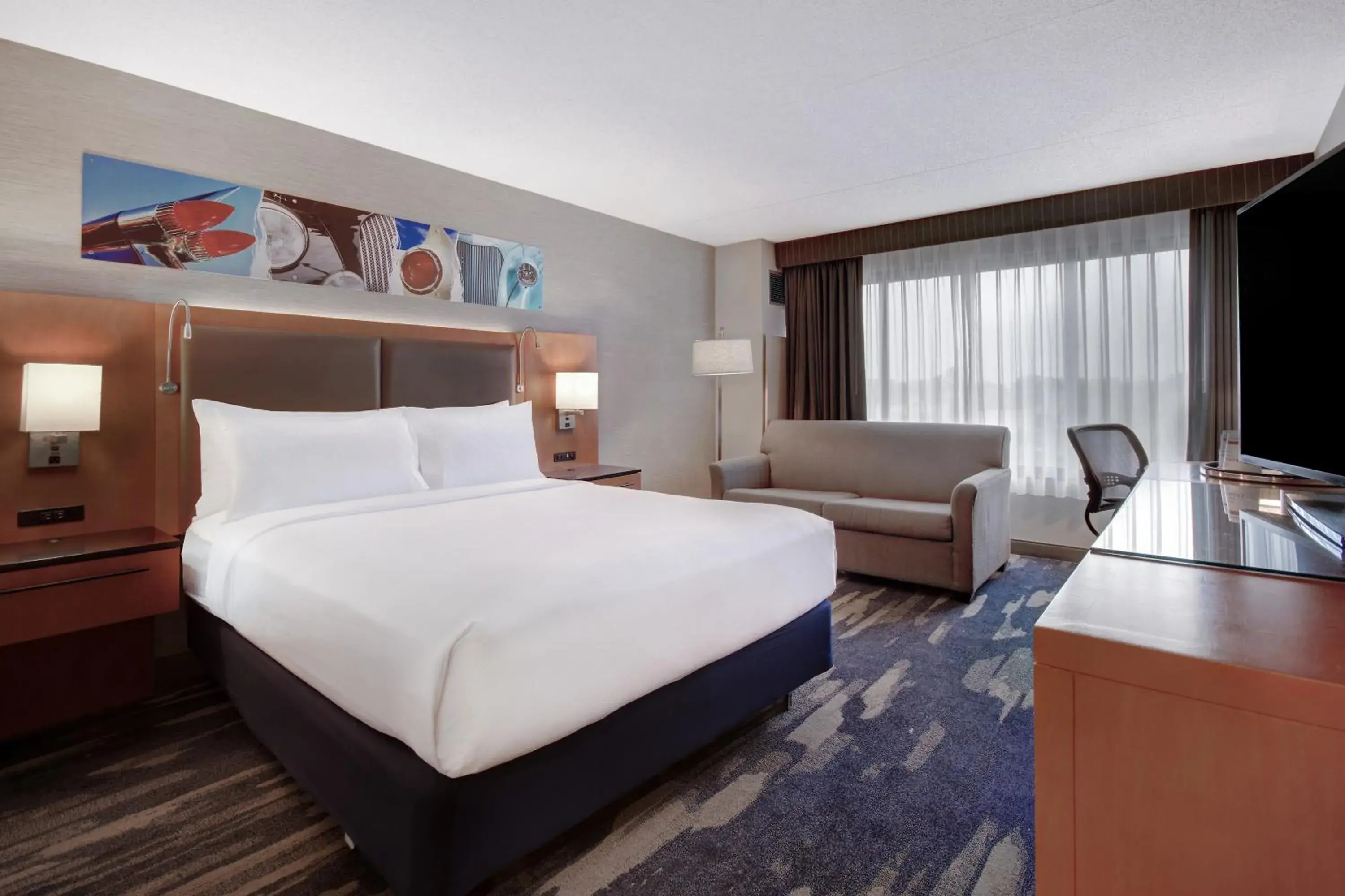 Bedroom, Bed in Crowne Plaza Auburn Hills by IHG Bedroom, Bed in Crowne Plaza Auburn Hills by IHG