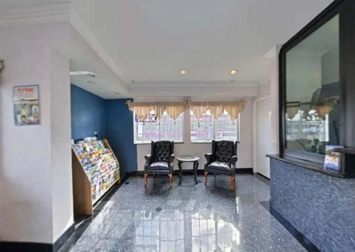 Lobby or reception in Americas Best Value Inn Hollywood