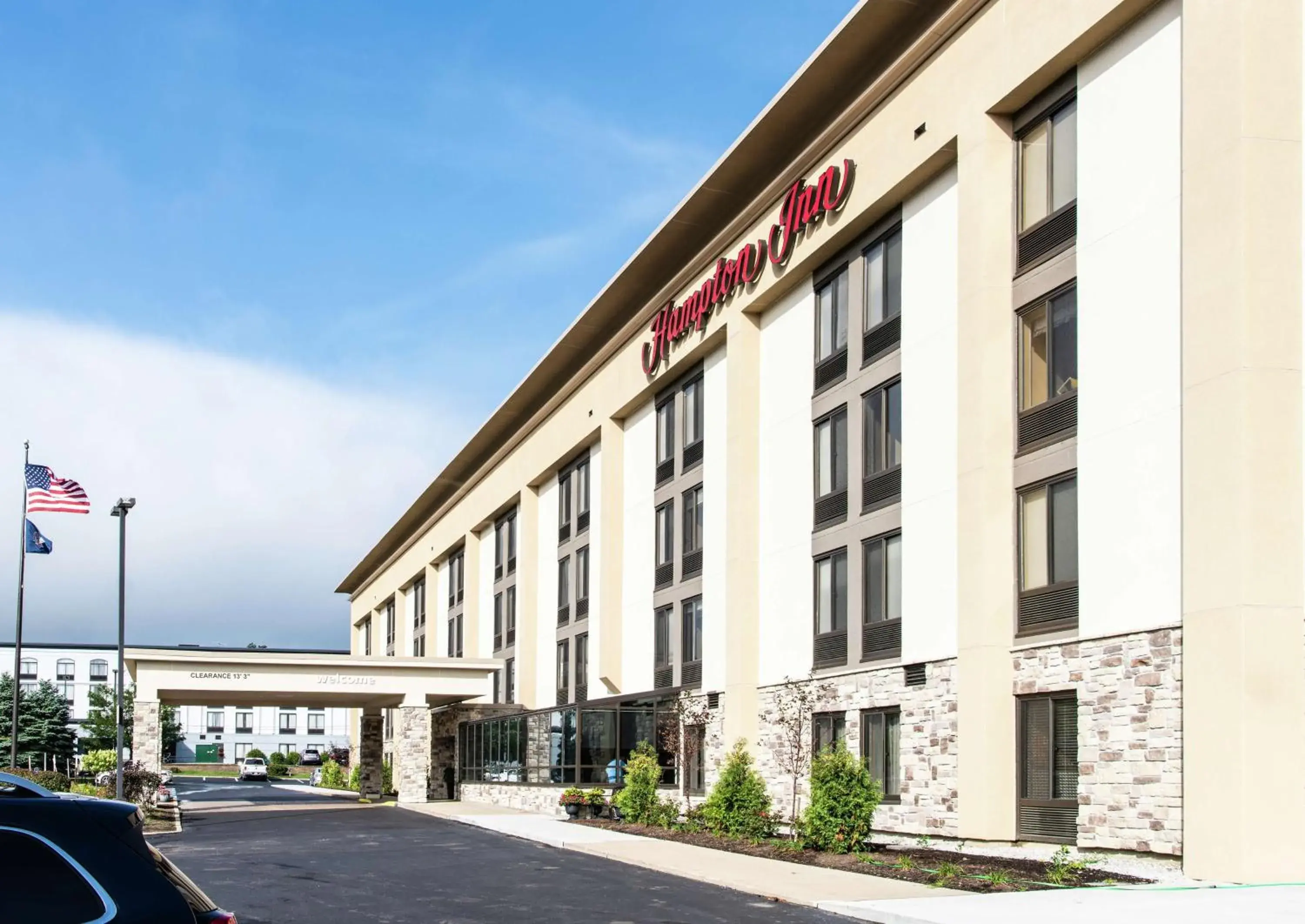 Property building in Hampton Inn Erie-South Property building in Hampton Inn Erie-South
