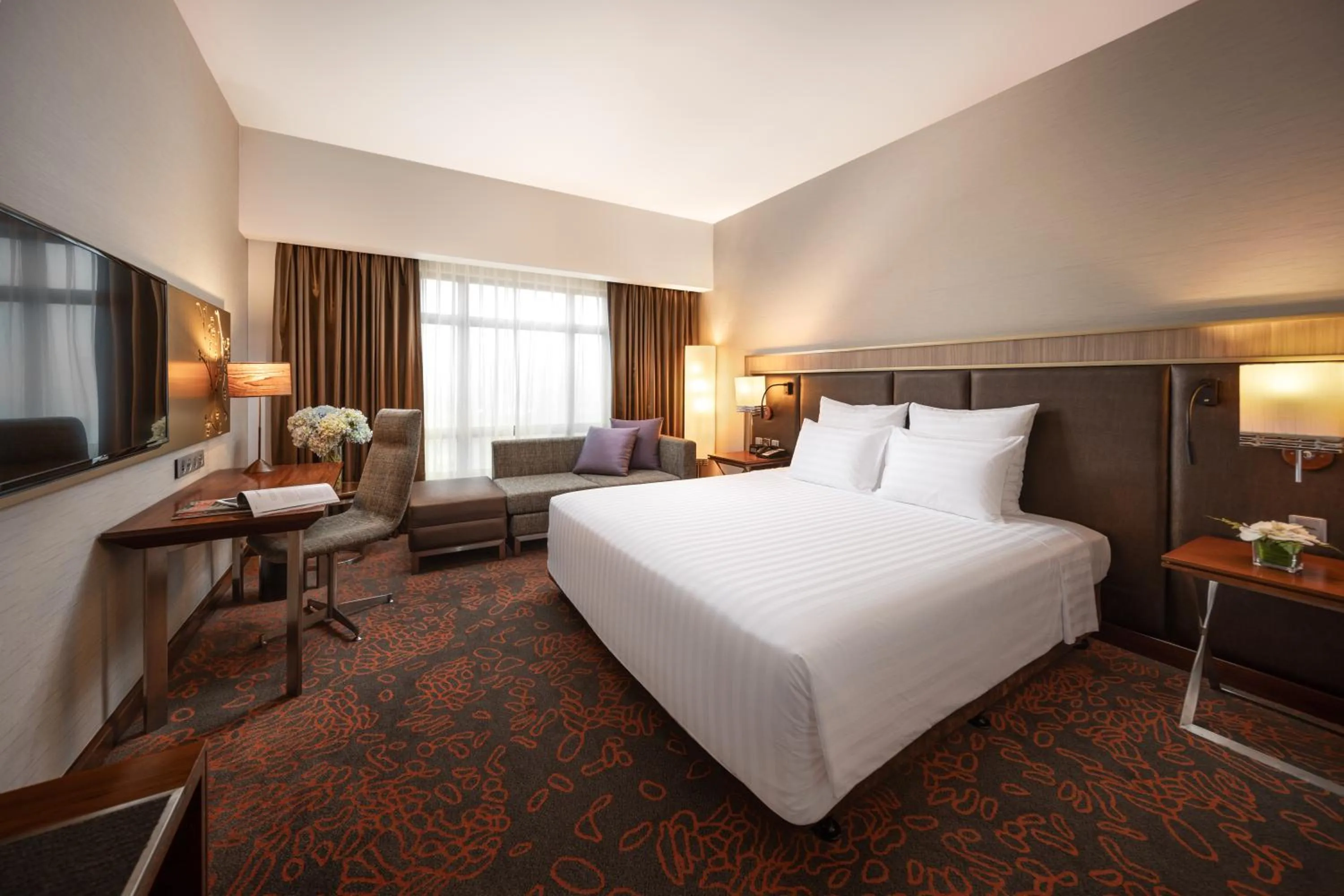 Property building, Bed in Pullman Hanoi