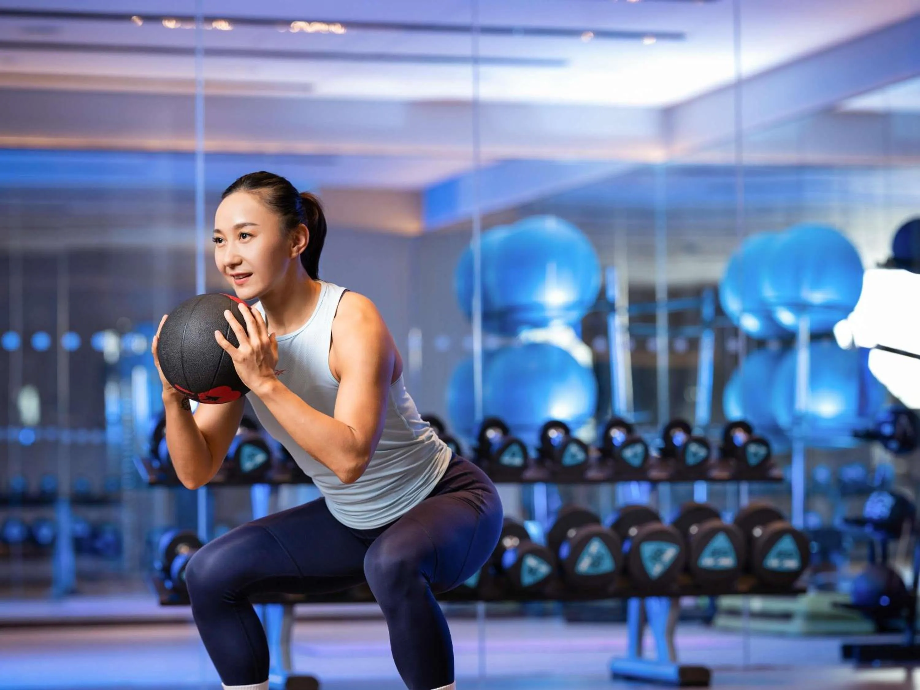 Fitness centre/facilities in Pullman Hanoi