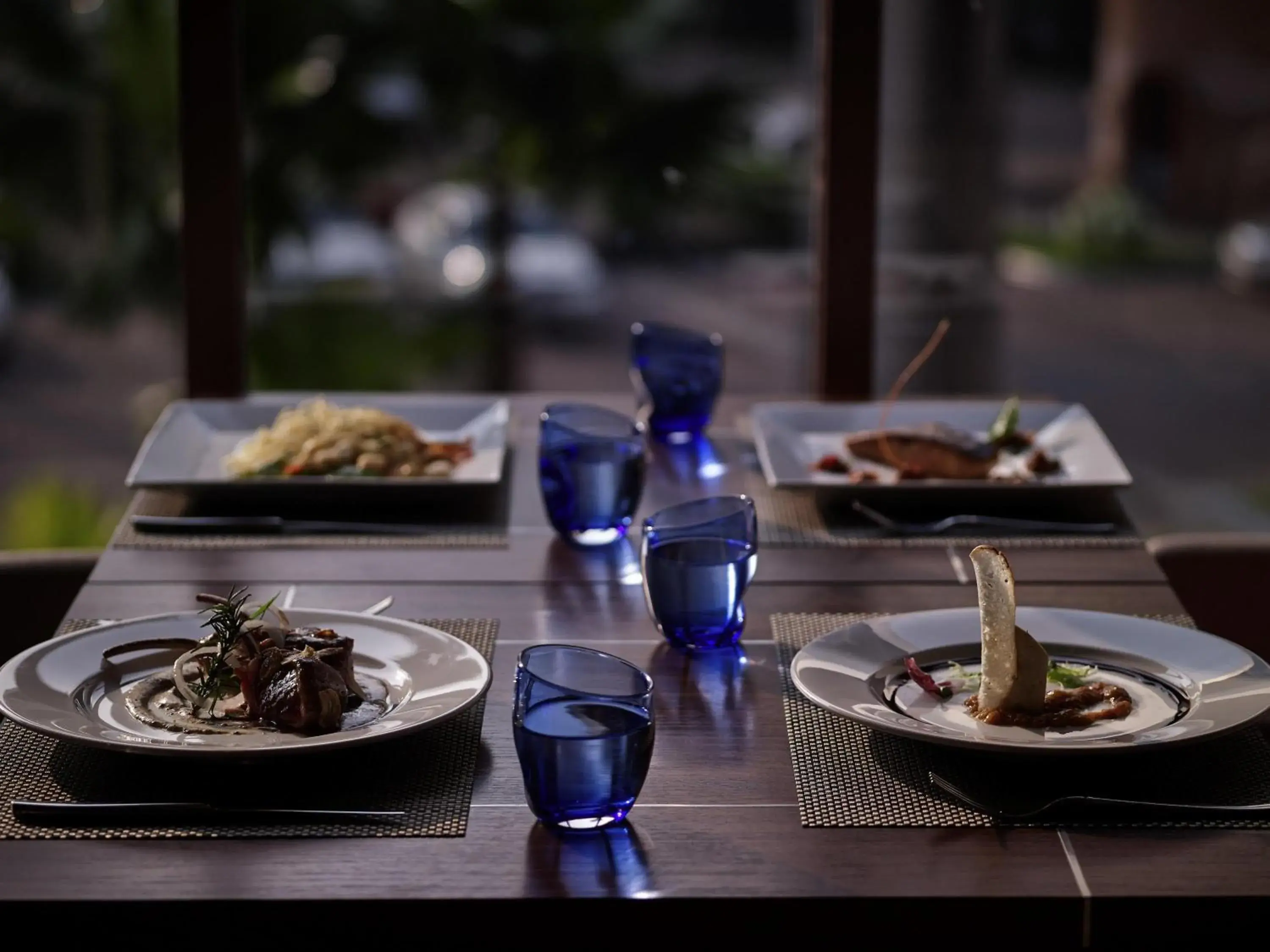 Restaurant/places to eat in Pullman Hanoi Restaurant/places to eat in Pullman Hanoi