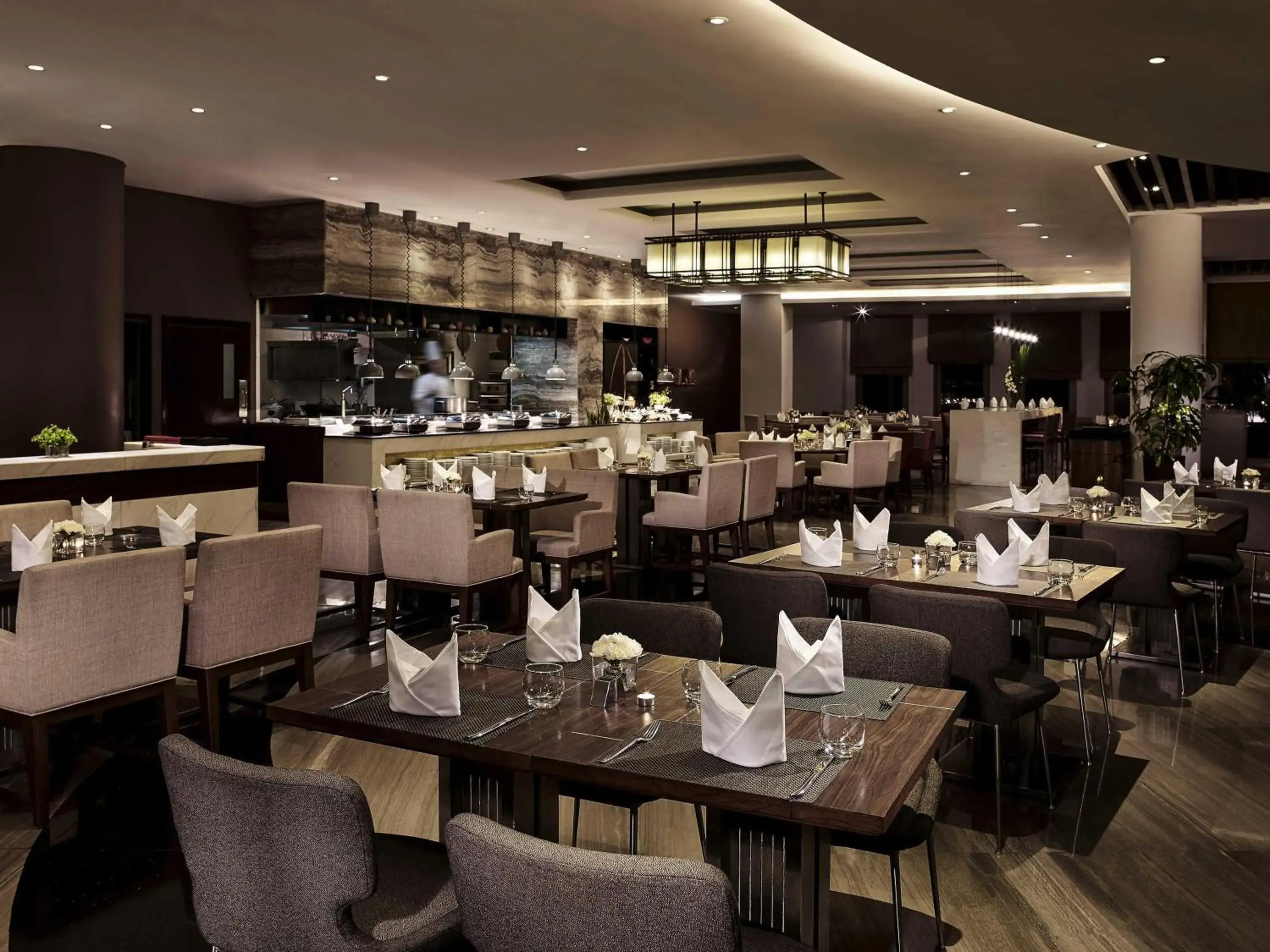 Restaurant/places to eat in Pullman Hanoi Restaurant/places to eat in Pullman Hanoi