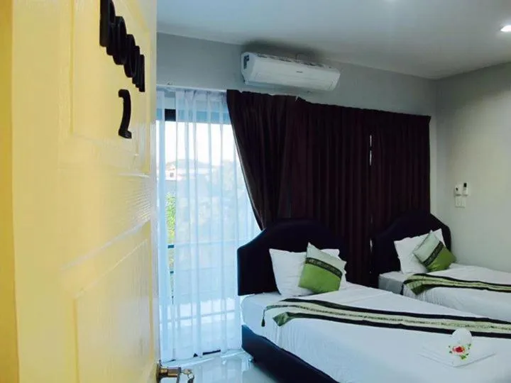 Bed in Retro Twin Home @Maesot