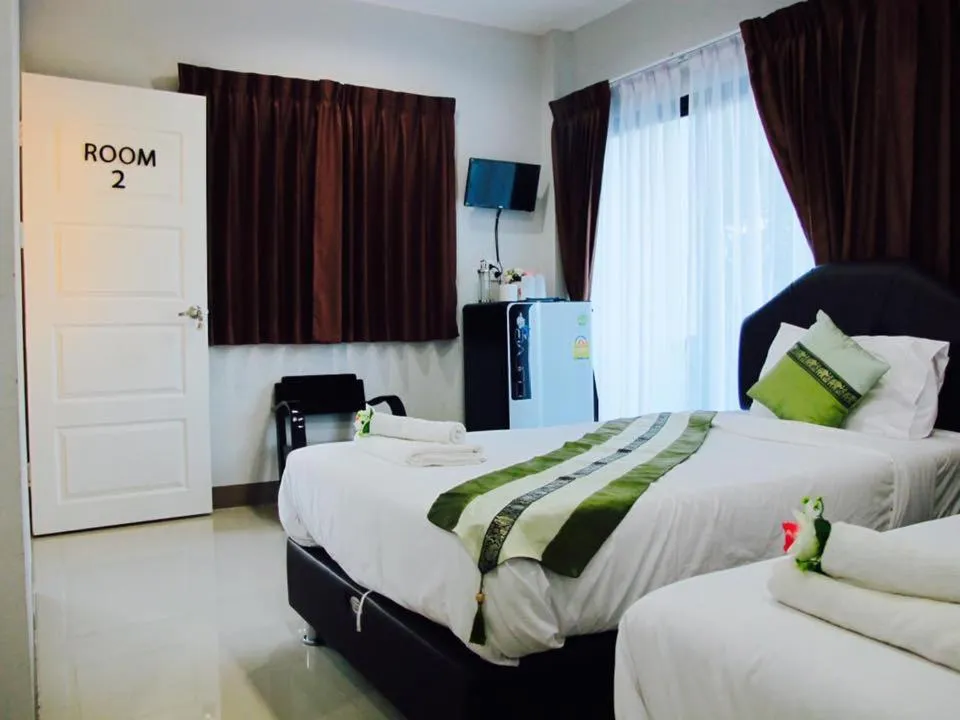 Bed in Retro Twin Home @Maesot