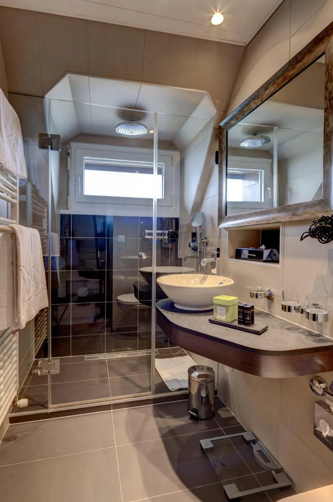 Bathroom in Romantik Hotel Mont Blanc au Lac