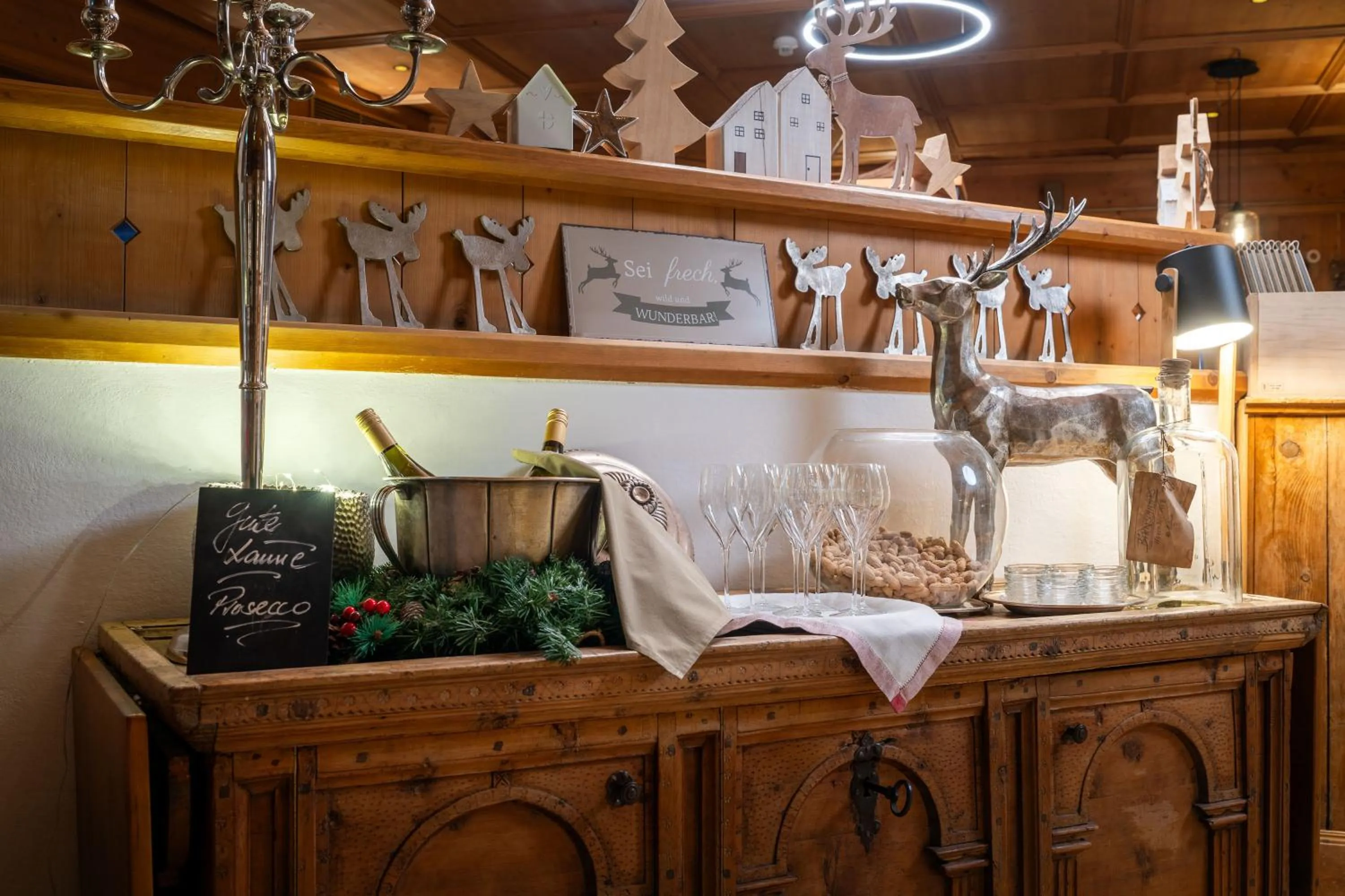 Restaurant/places to eat in Hotel zum Hirschen Zell am See