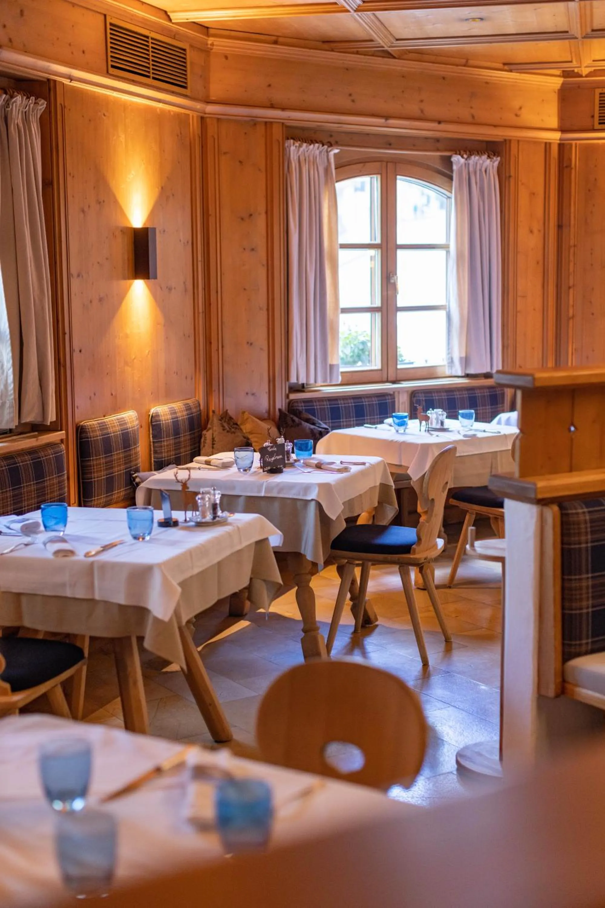 Restaurant/places to eat in Hotel zum Hirschen Zell am See