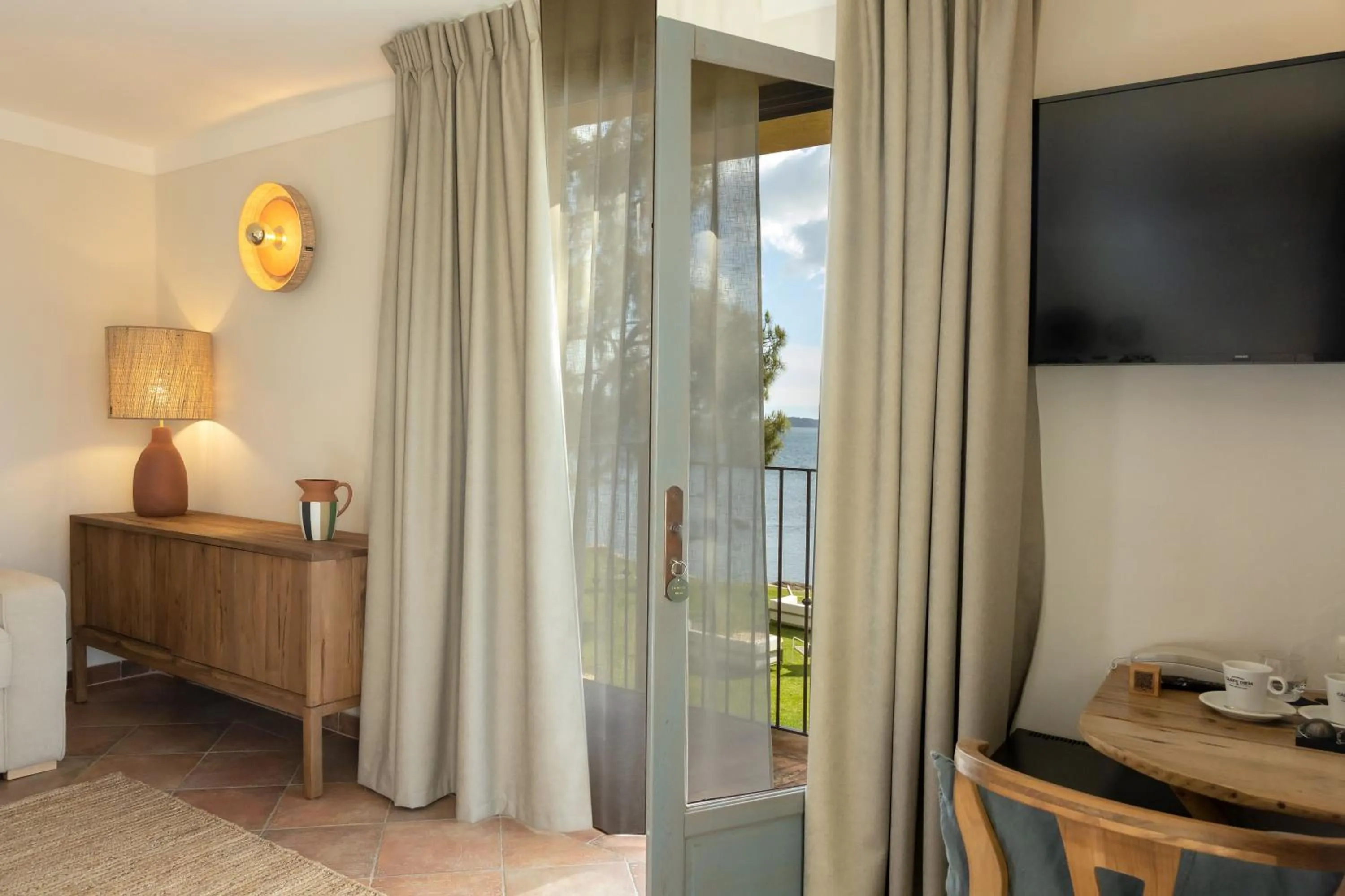 Bedroom in Casa Santini x Roc Seven