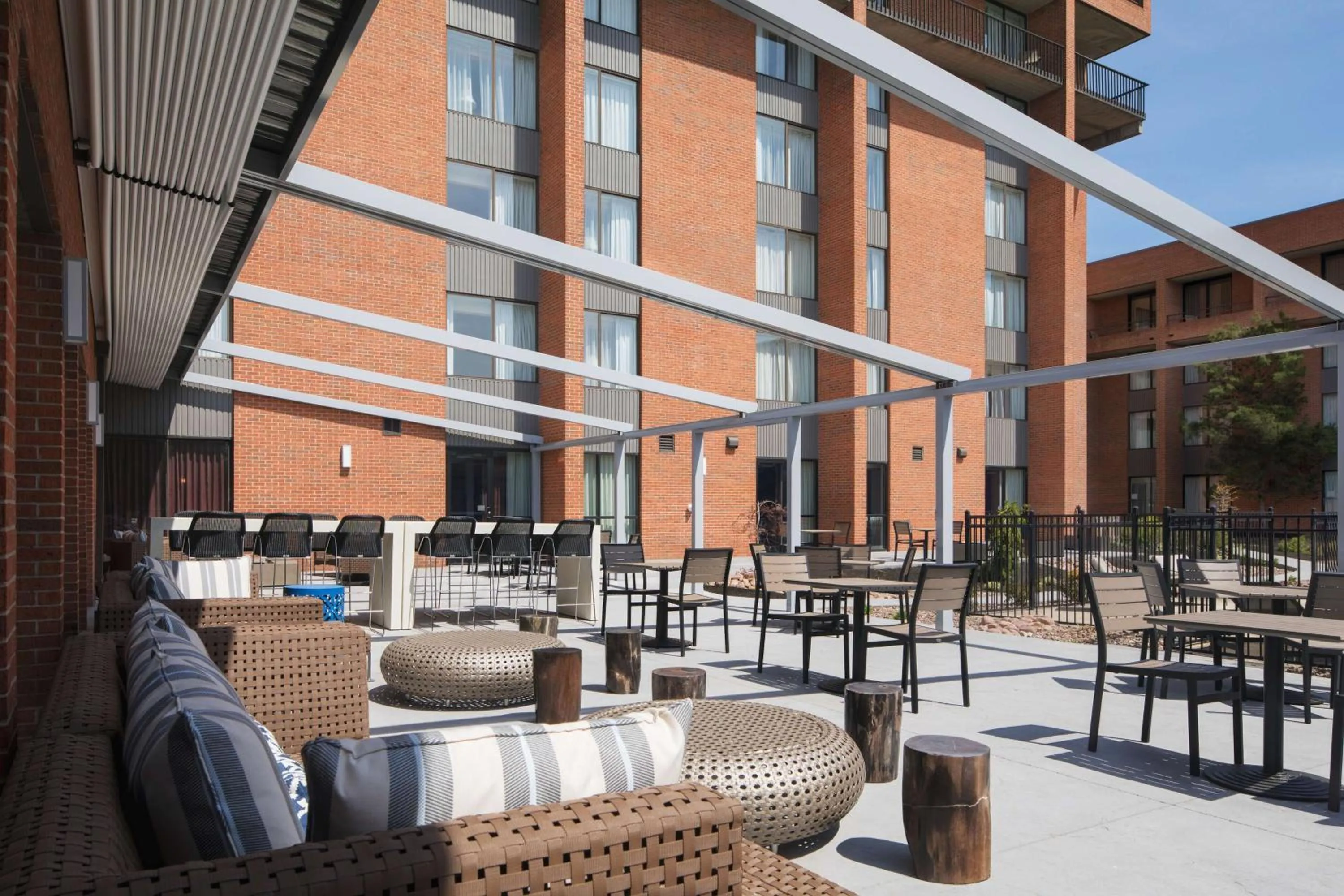 Balcony/Terrace in DoubleTree by Hilton Hotel Syracuse