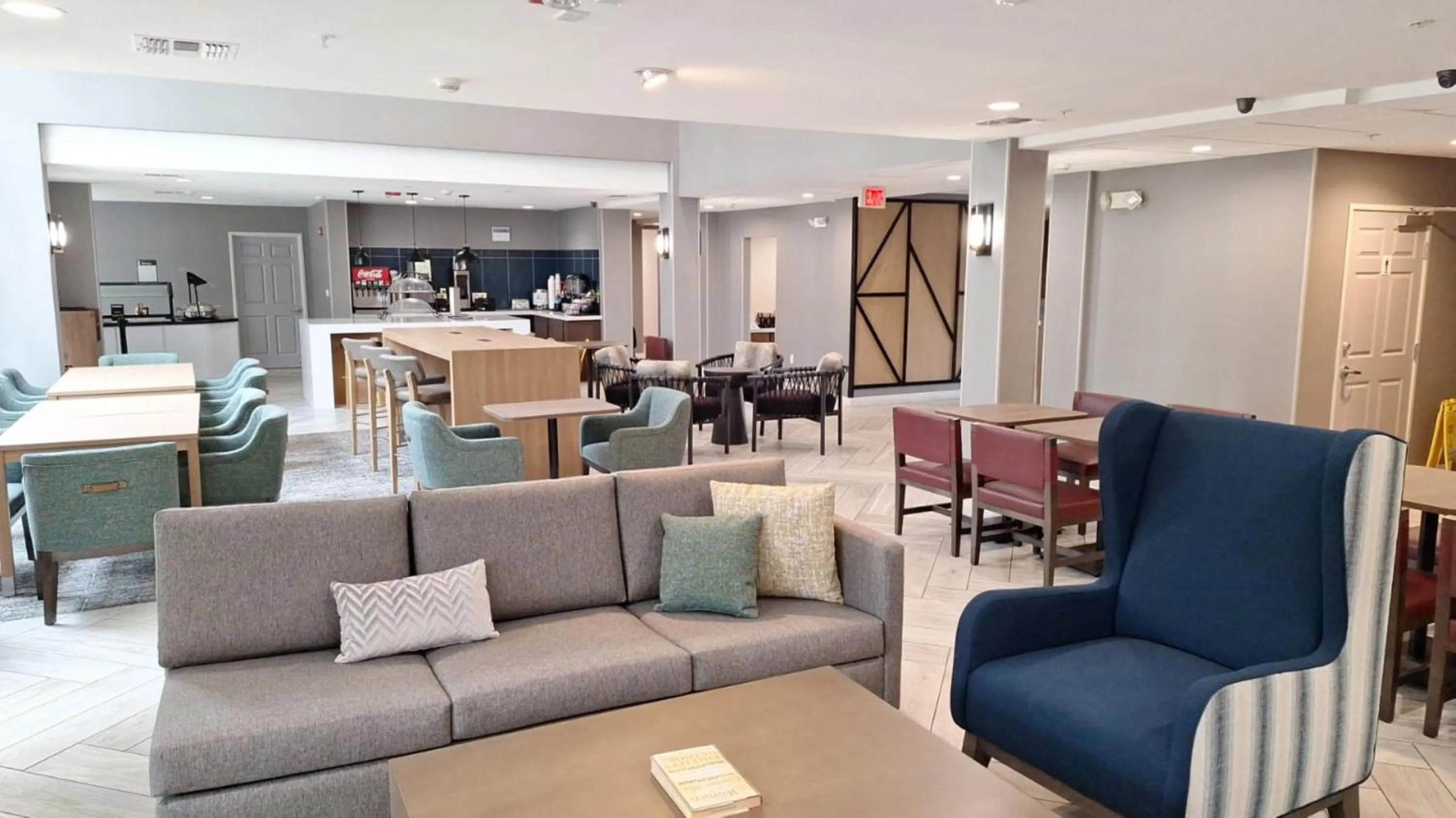 Breakfast in Staybridge Suites Austin Airport by IHG