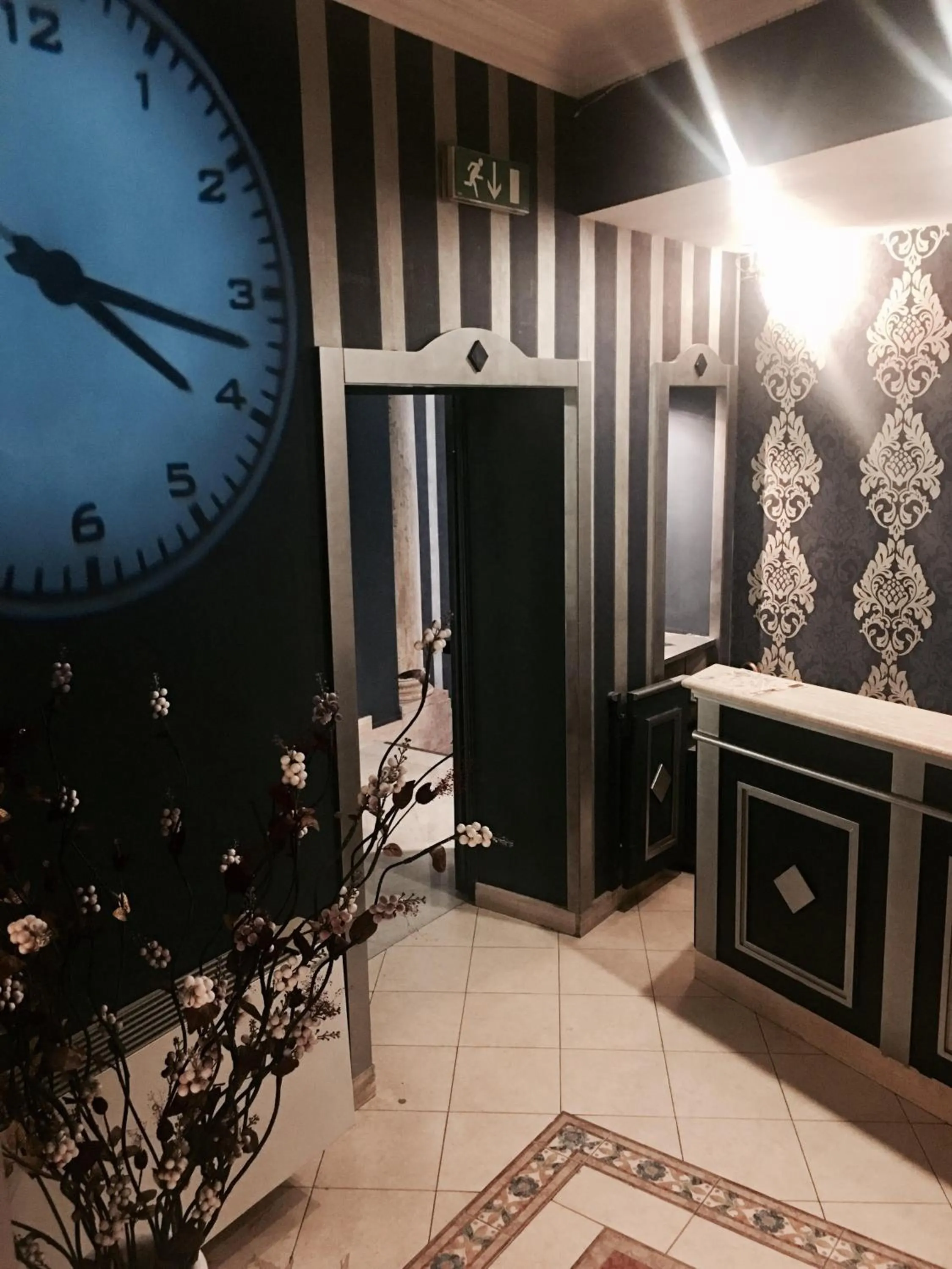 Lobby or reception in Hotel Paris