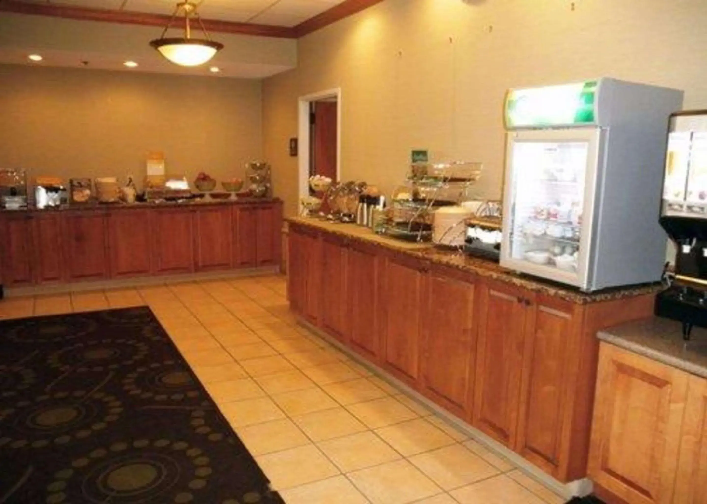 Restaurant/places to eat in Quality Inn Florissant-St Louis Restaurant/places to eat in Quality Inn Florissant-St Louis