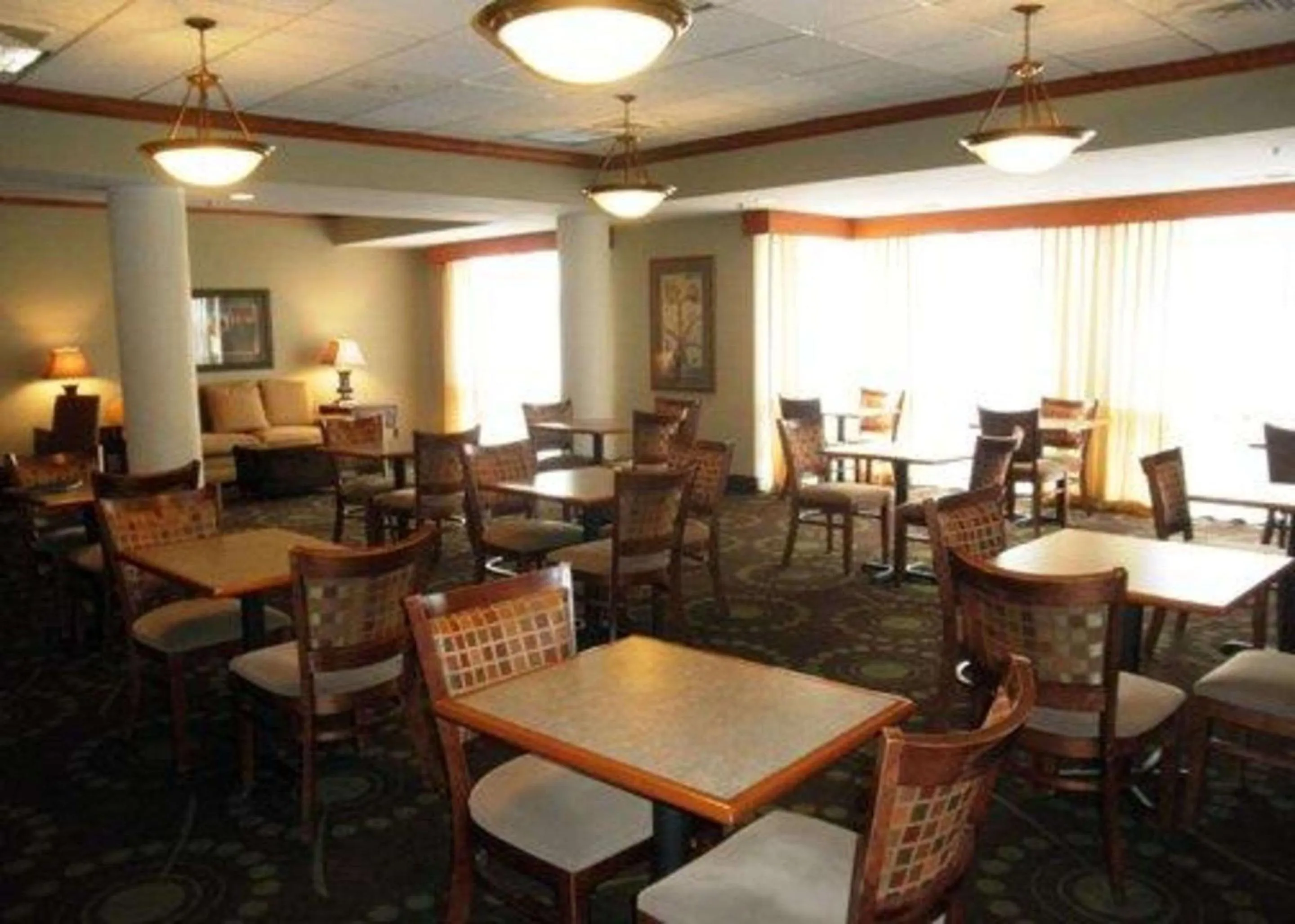 Restaurant/places to eat in Quality Inn Florissant-St Louis