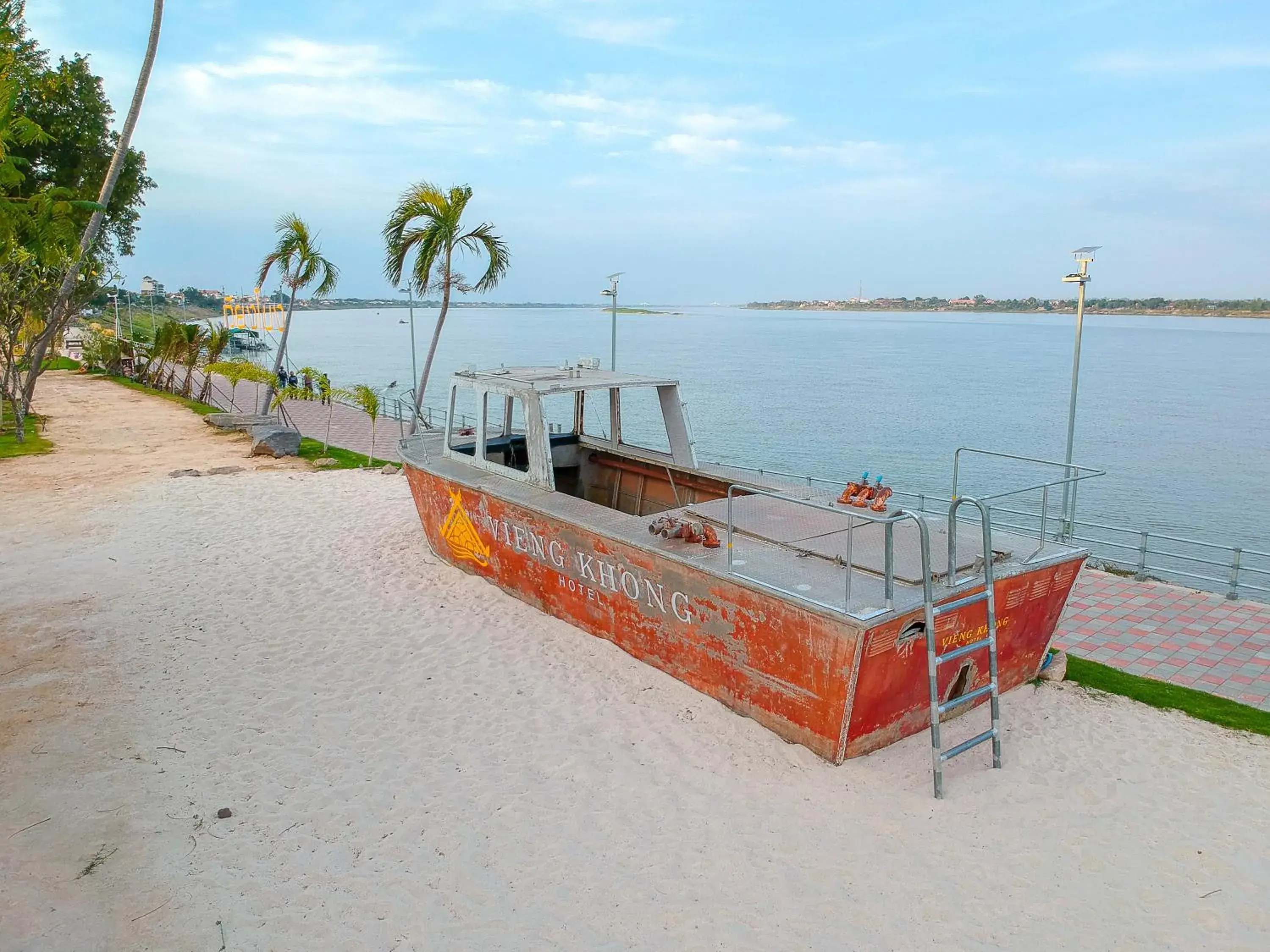 River view in Vieng Khong Hotel River view in Vieng Khong Hotel