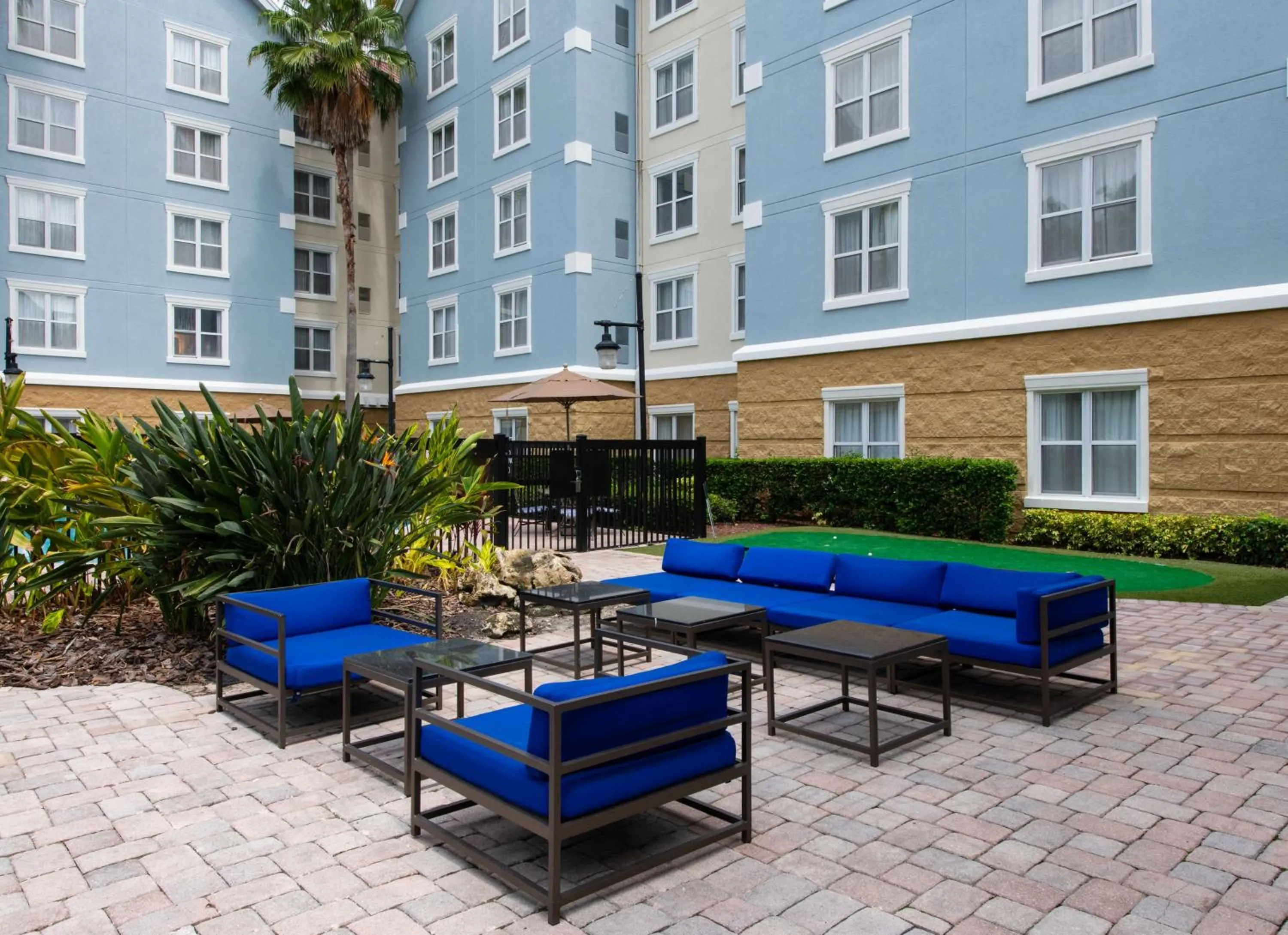 Patio in Homewood Suites by Hilton Lake Mary Orlando North