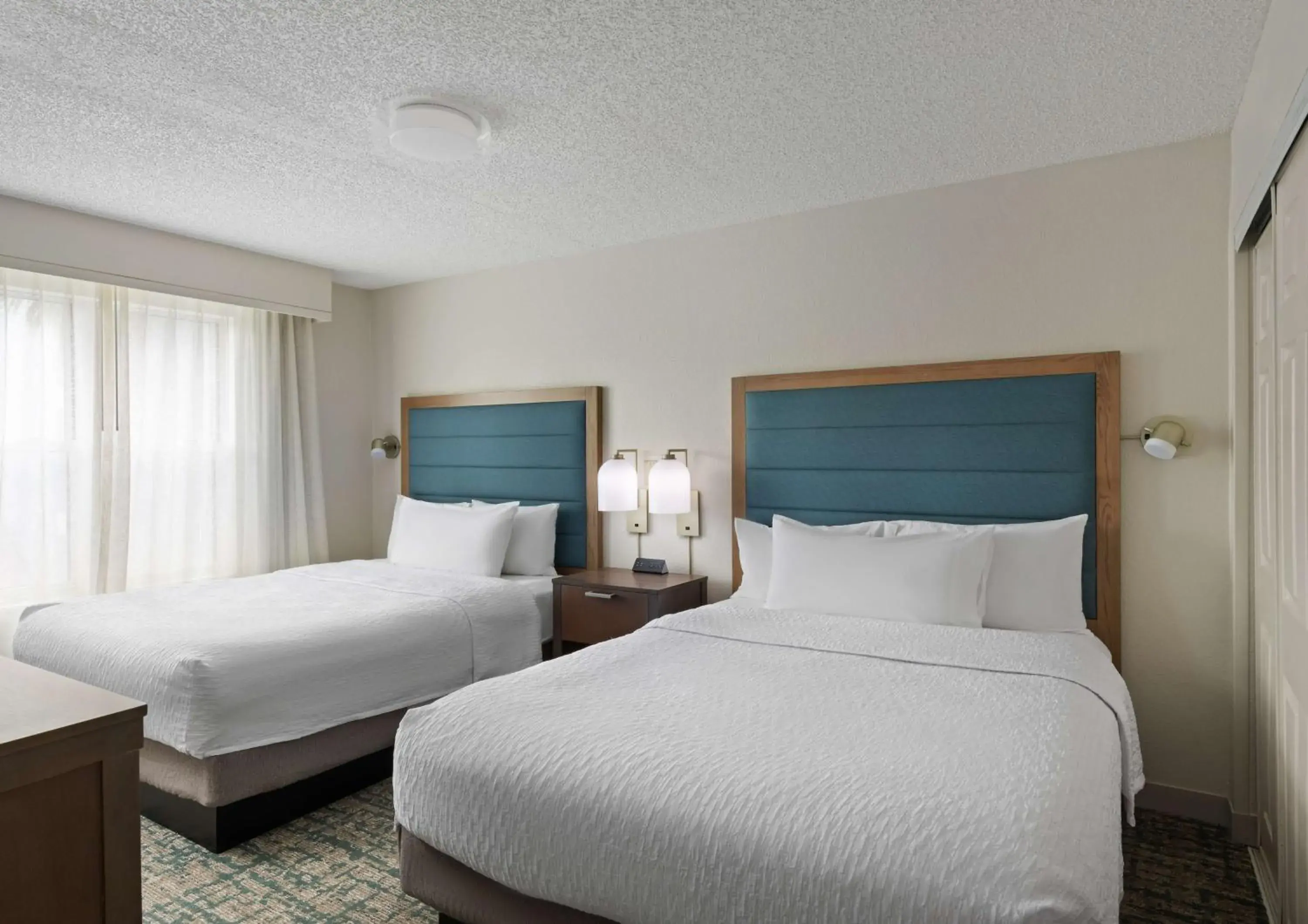 Bed in Homewood Suites by Hilton Lake Mary Orlando North Bed in Homewood Suites by Hilton Lake Mary Orlando North