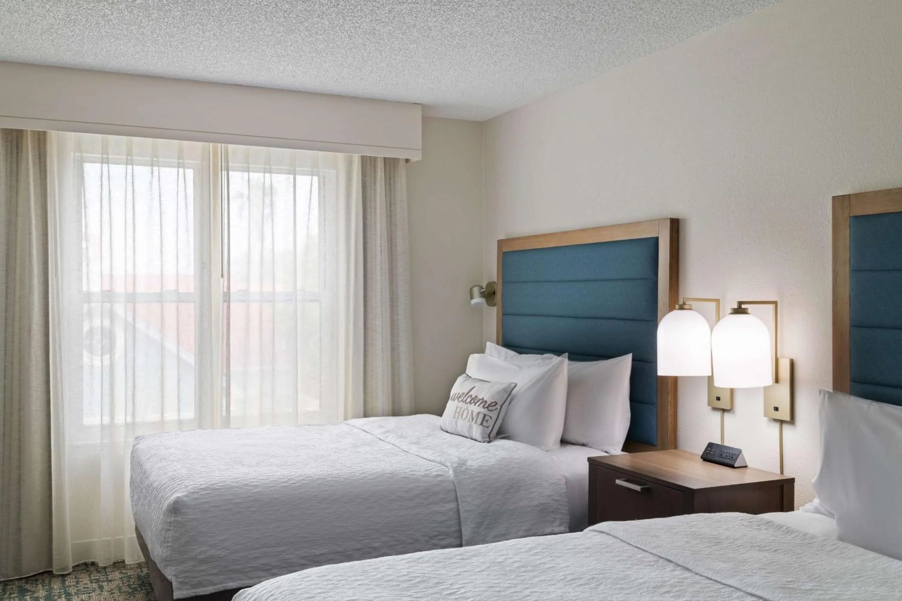 Bed in Homewood Suites by Hilton Lake Mary Orlando North