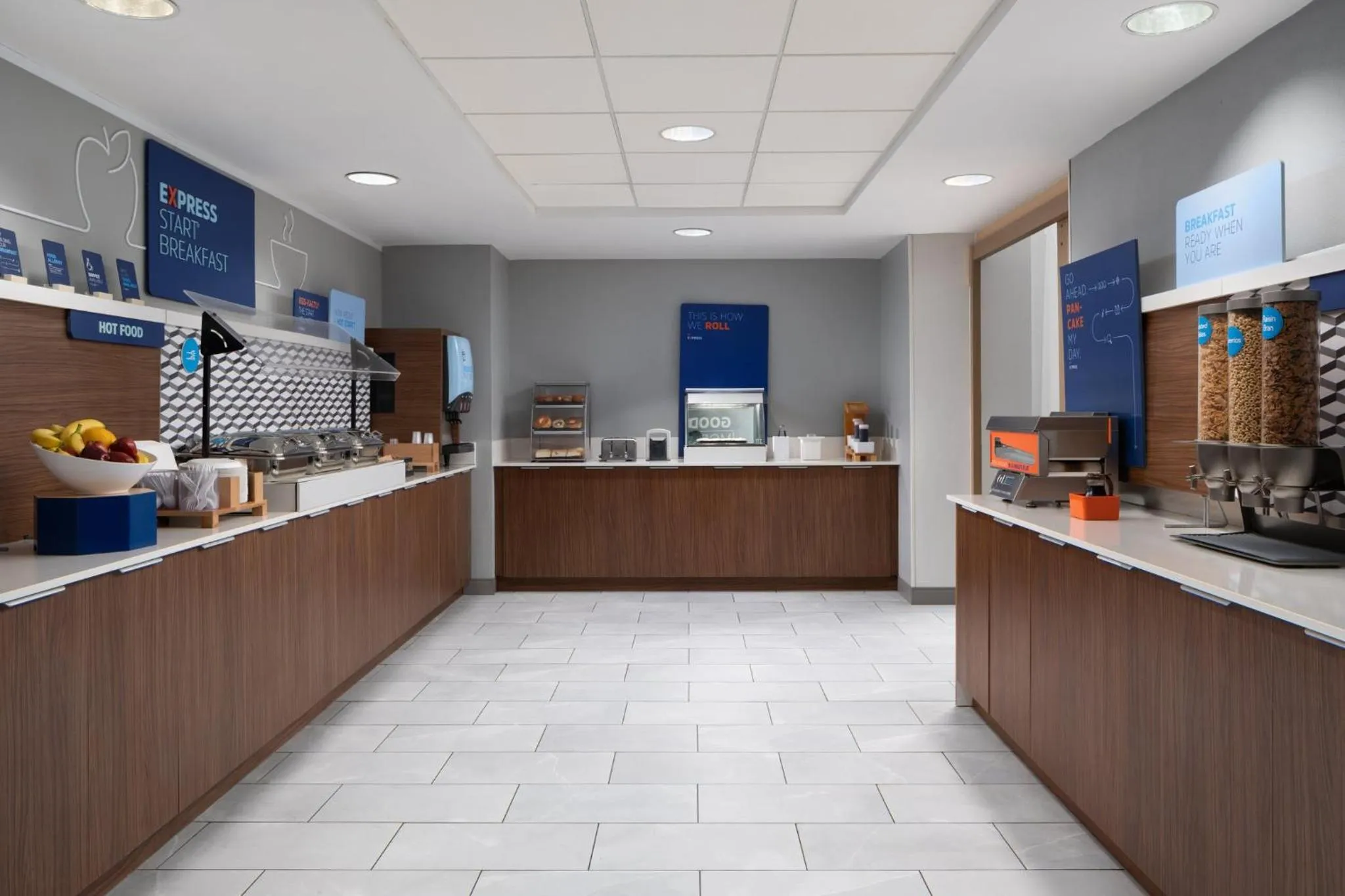 Breakfast in Holiday Inn Express Hotel & Suites Chaffee - Jacksonville West by IHG