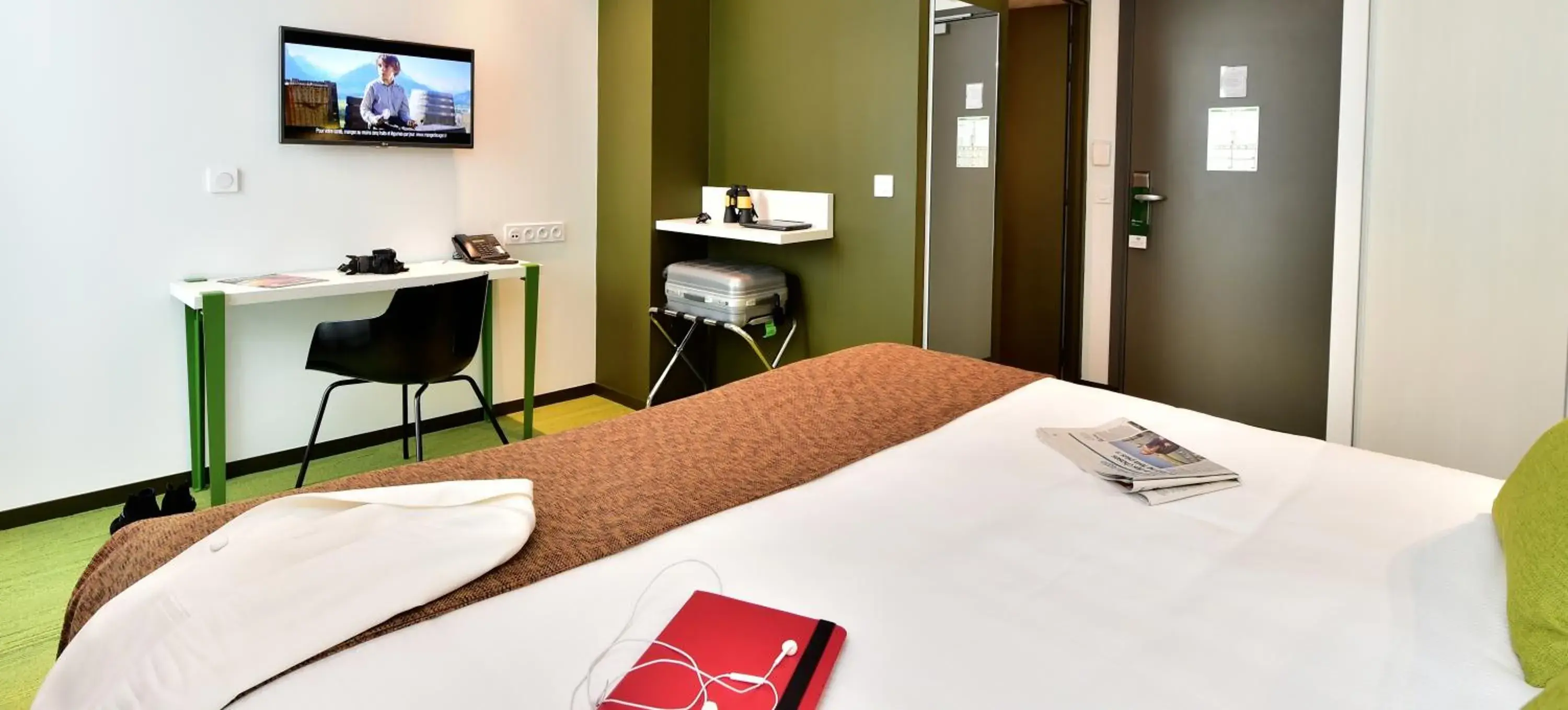 Bedroom, Bed in Best Western Plus Central Park Hotel Bedroom, Bed in Best Western Plus Central Park Hotel