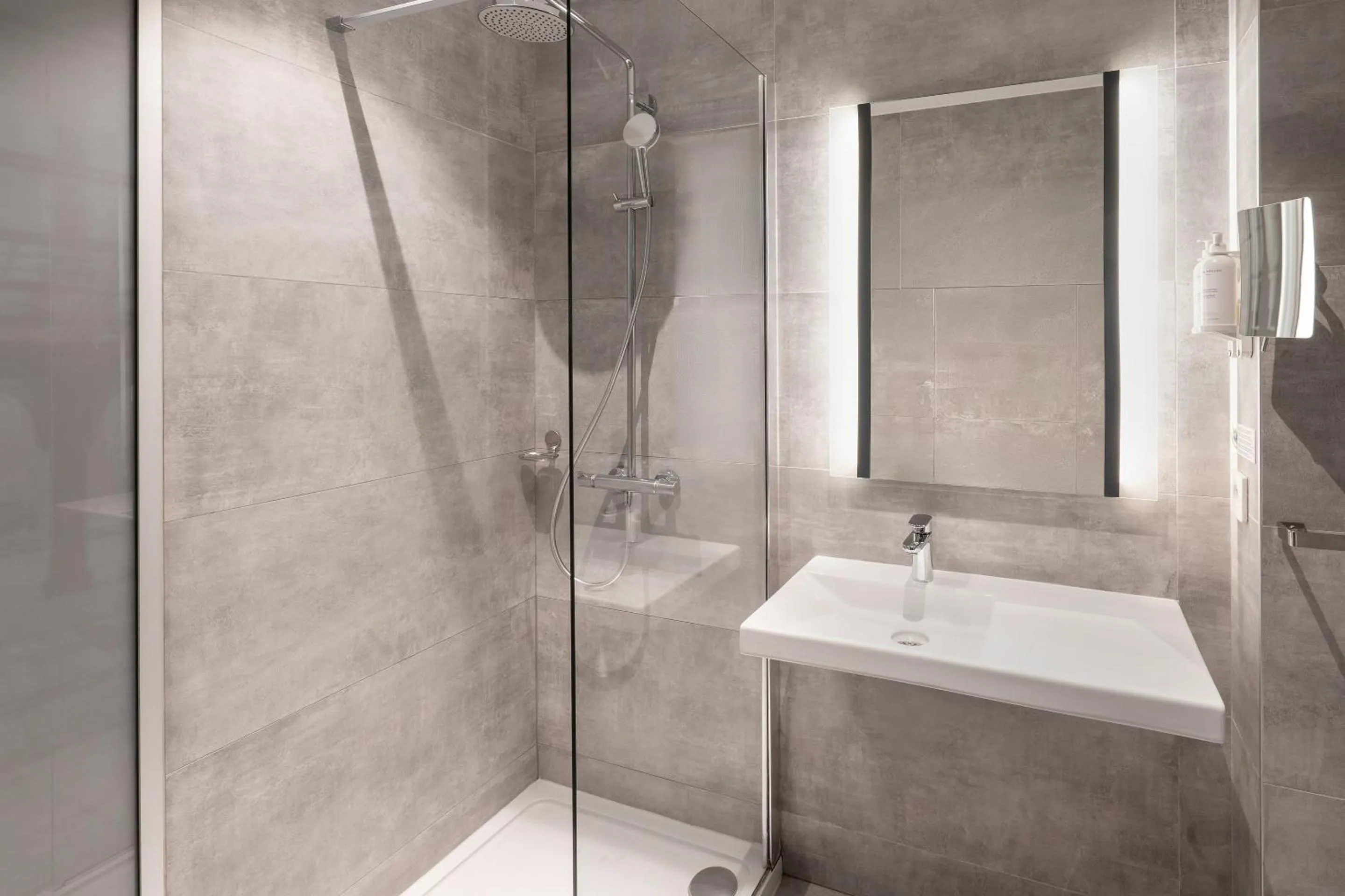 Bathroom in BW Plus Central Park Hotel & Spa