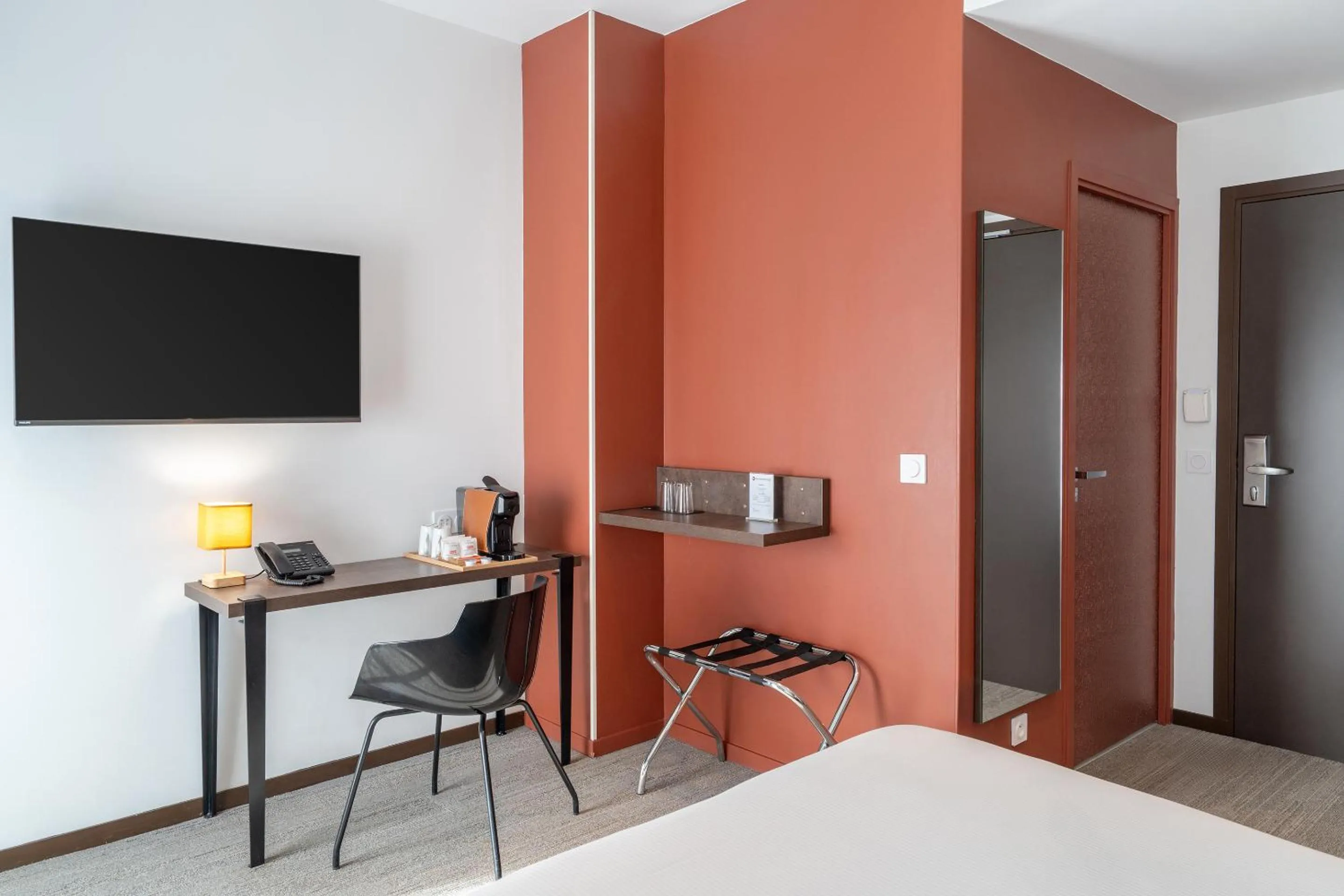 Bed in BW Plus Central Park Hotel & Spa