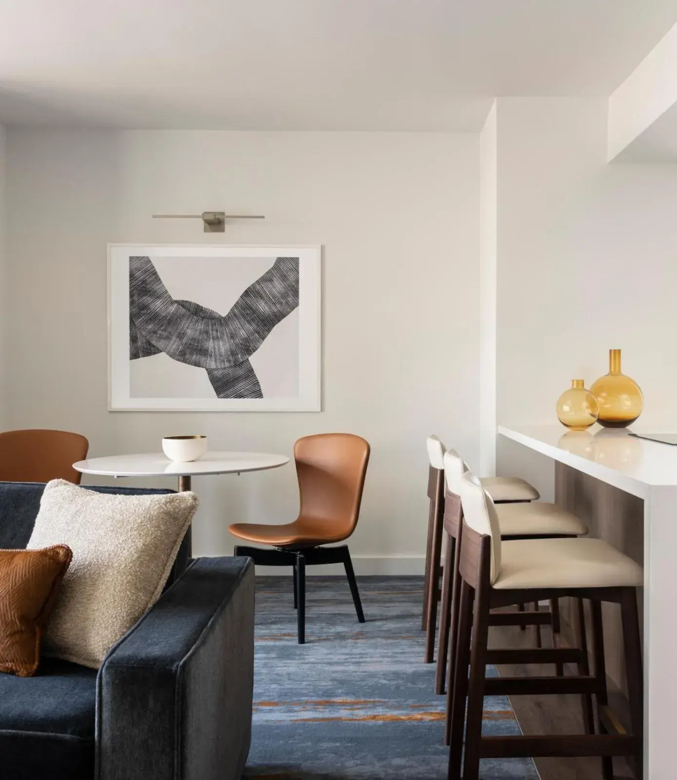 One-Bedroom Executive Residential Suite in Four Seasons Hotel Houston One-Bedroom Executive Residential Suite in Four Seasons Hotel Houston