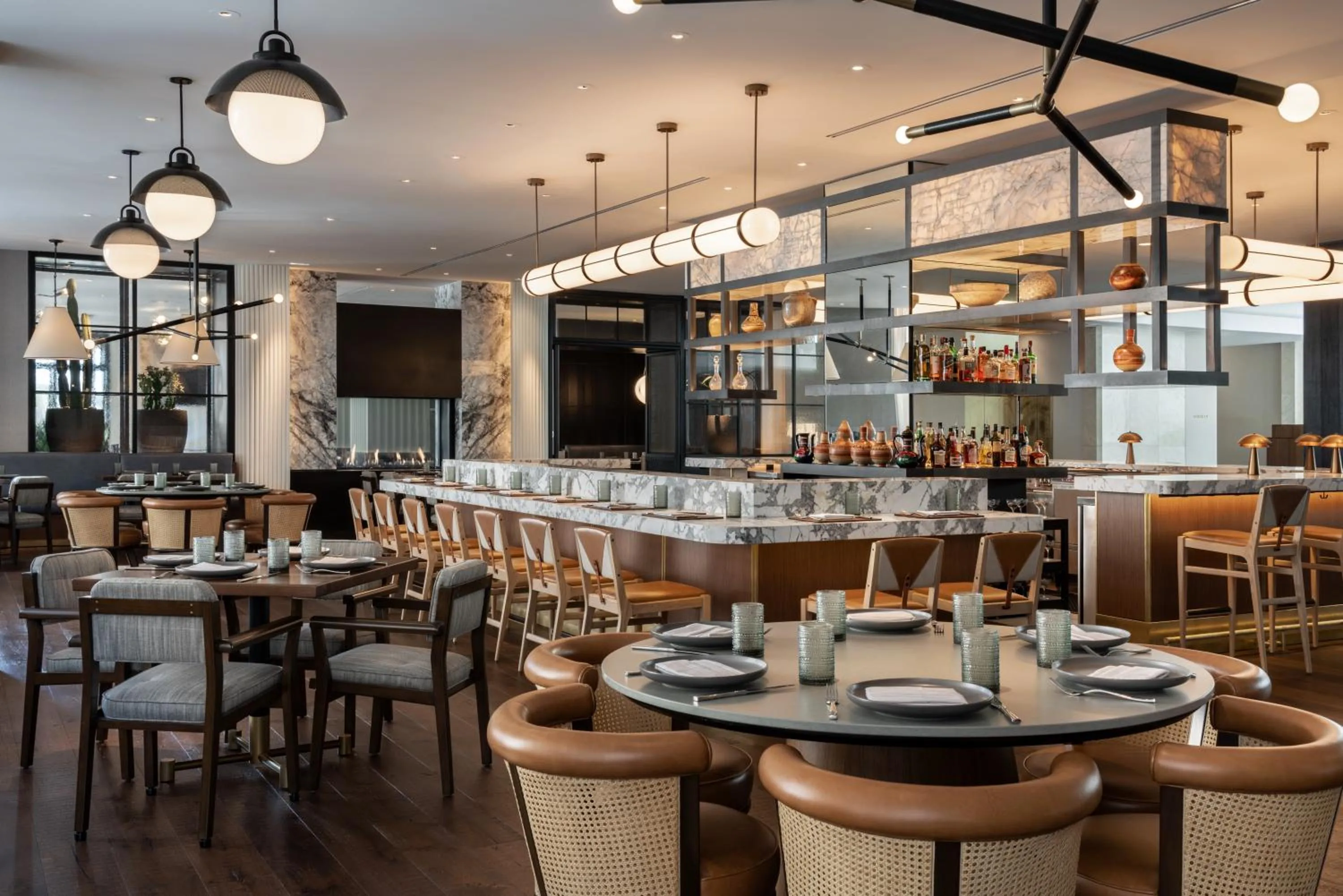 Restaurant/places to eat in Four Seasons Hotel Houston