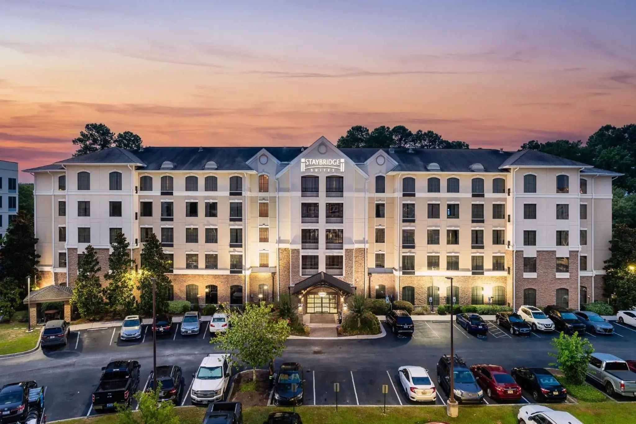 Property building in Staybridge Suites North Charleston by IHG Property building in Staybridge Suites North Charleston by IHG