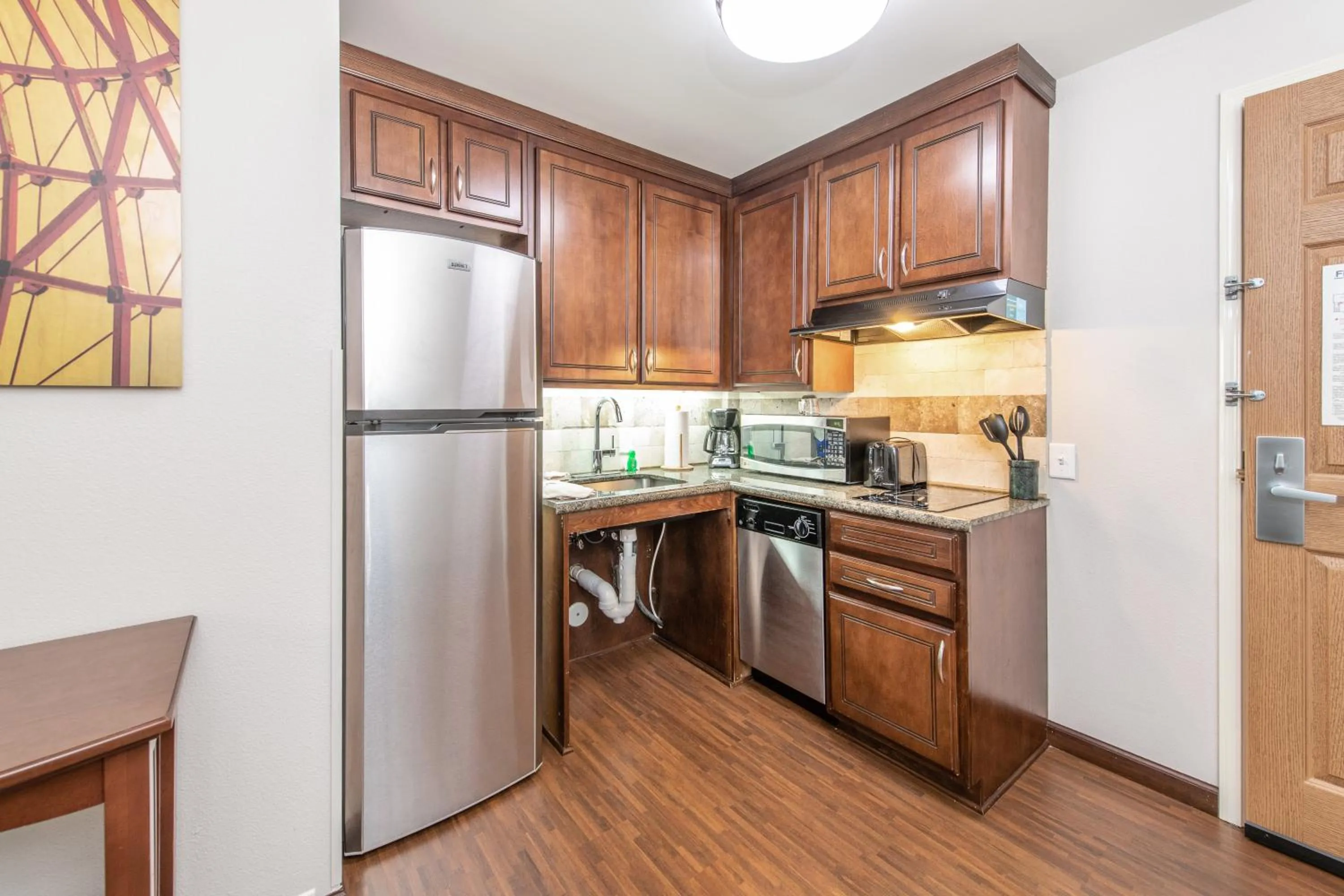 Photo of the whole room in Staybridge Suites North Charleston by IHG