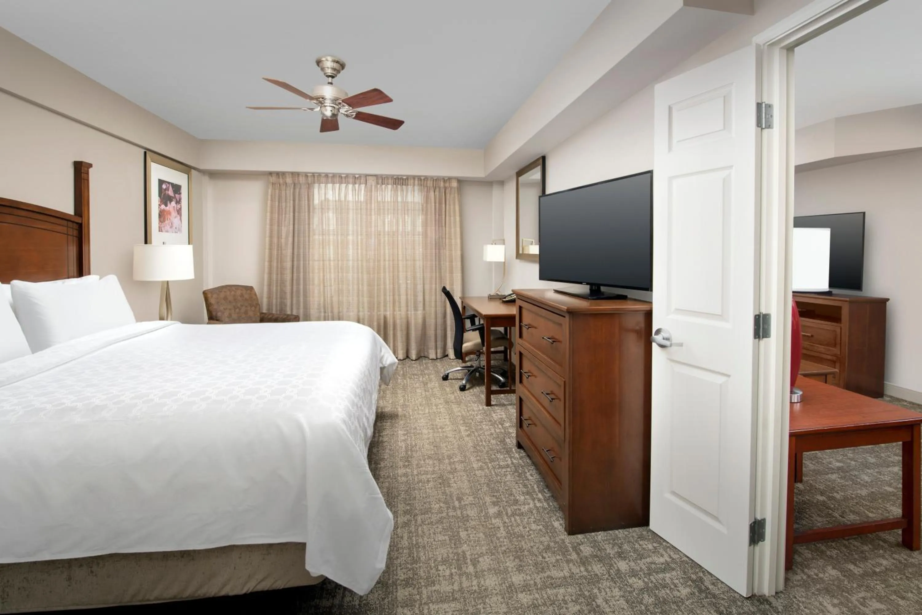 Photo of the whole room, Bed in Staybridge Suites North Charleston by IHG