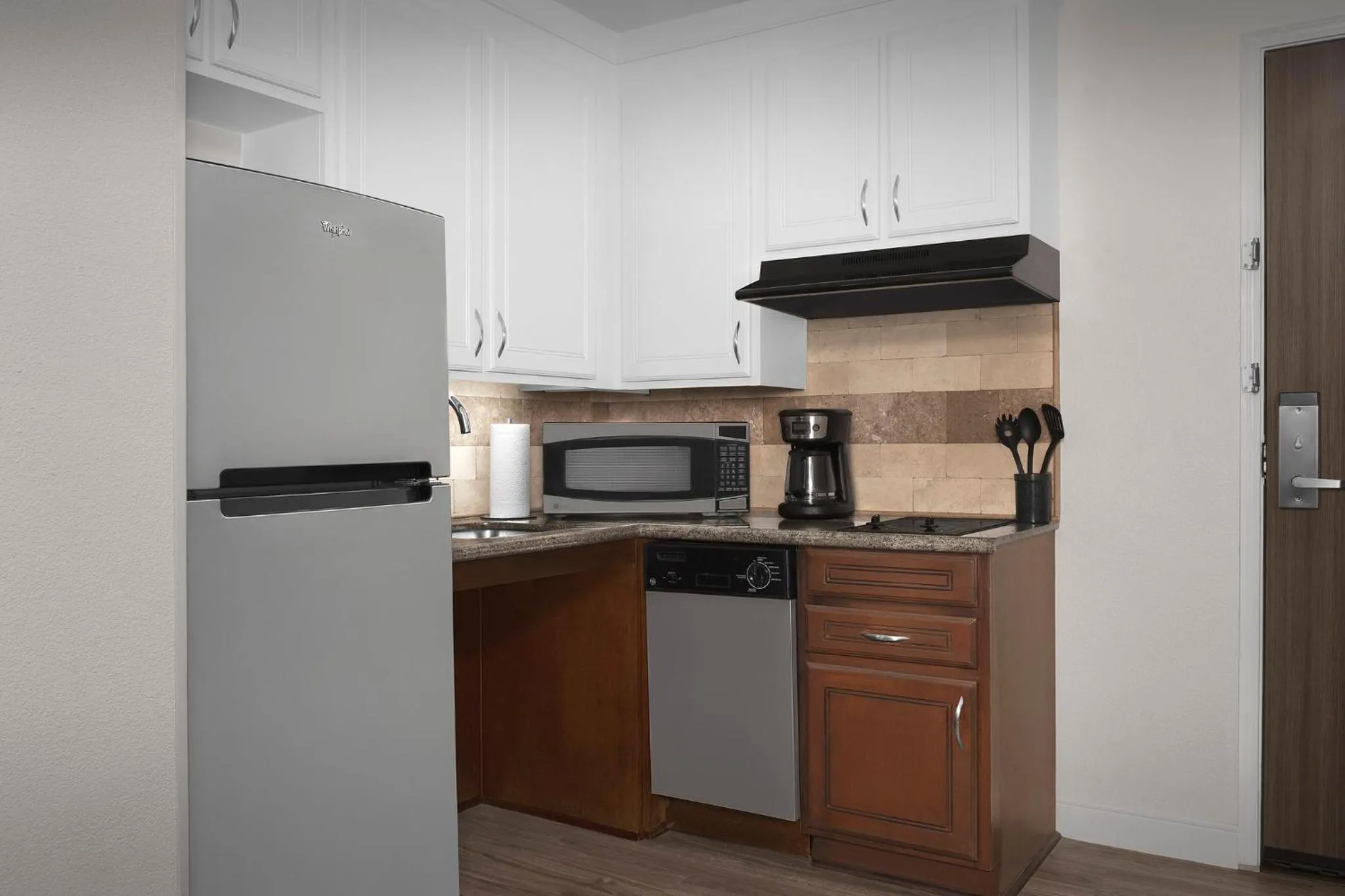 Photo of the whole room in Staybridge Suites North Charleston by IHG