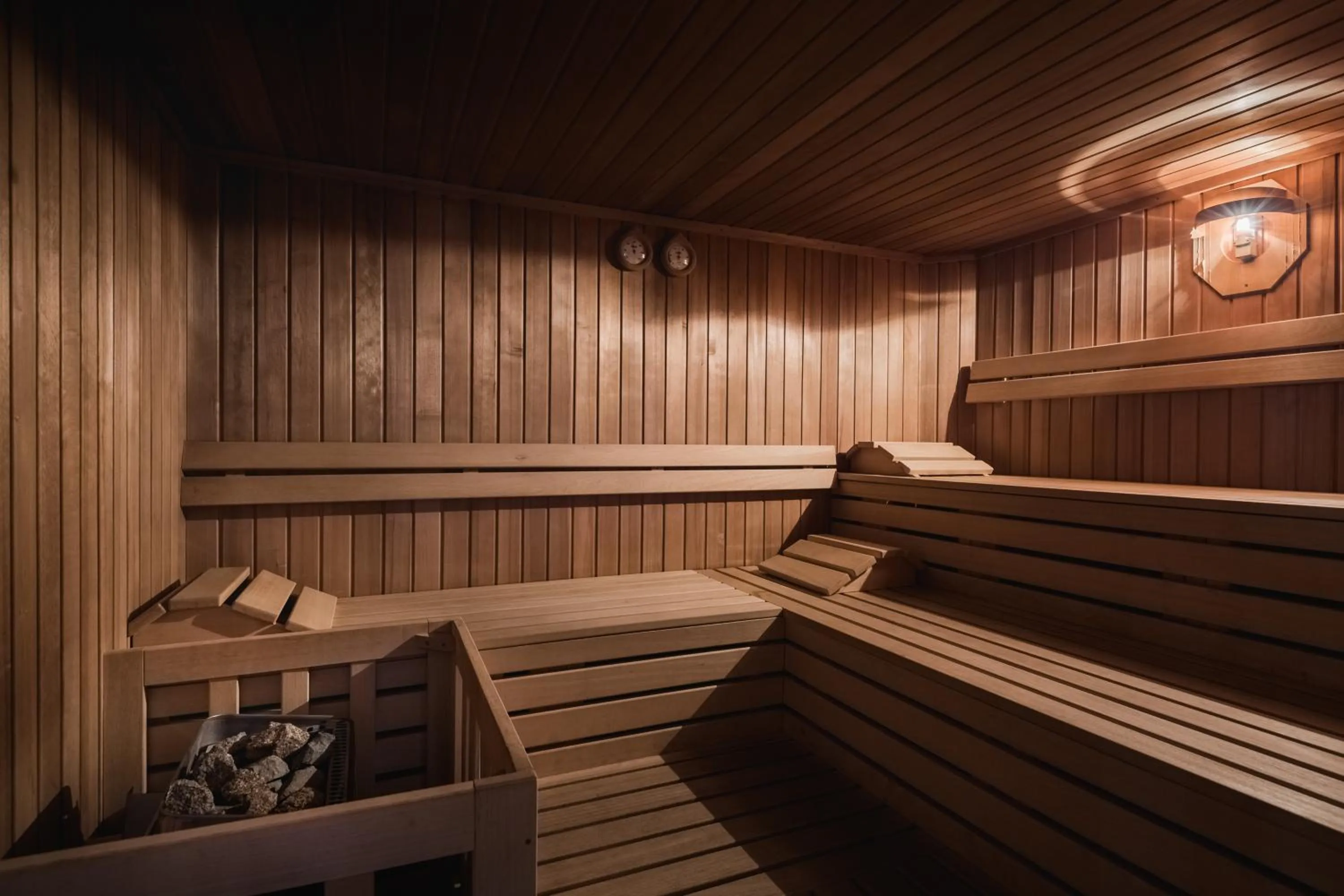Sauna in Apparthotel Sellaronda