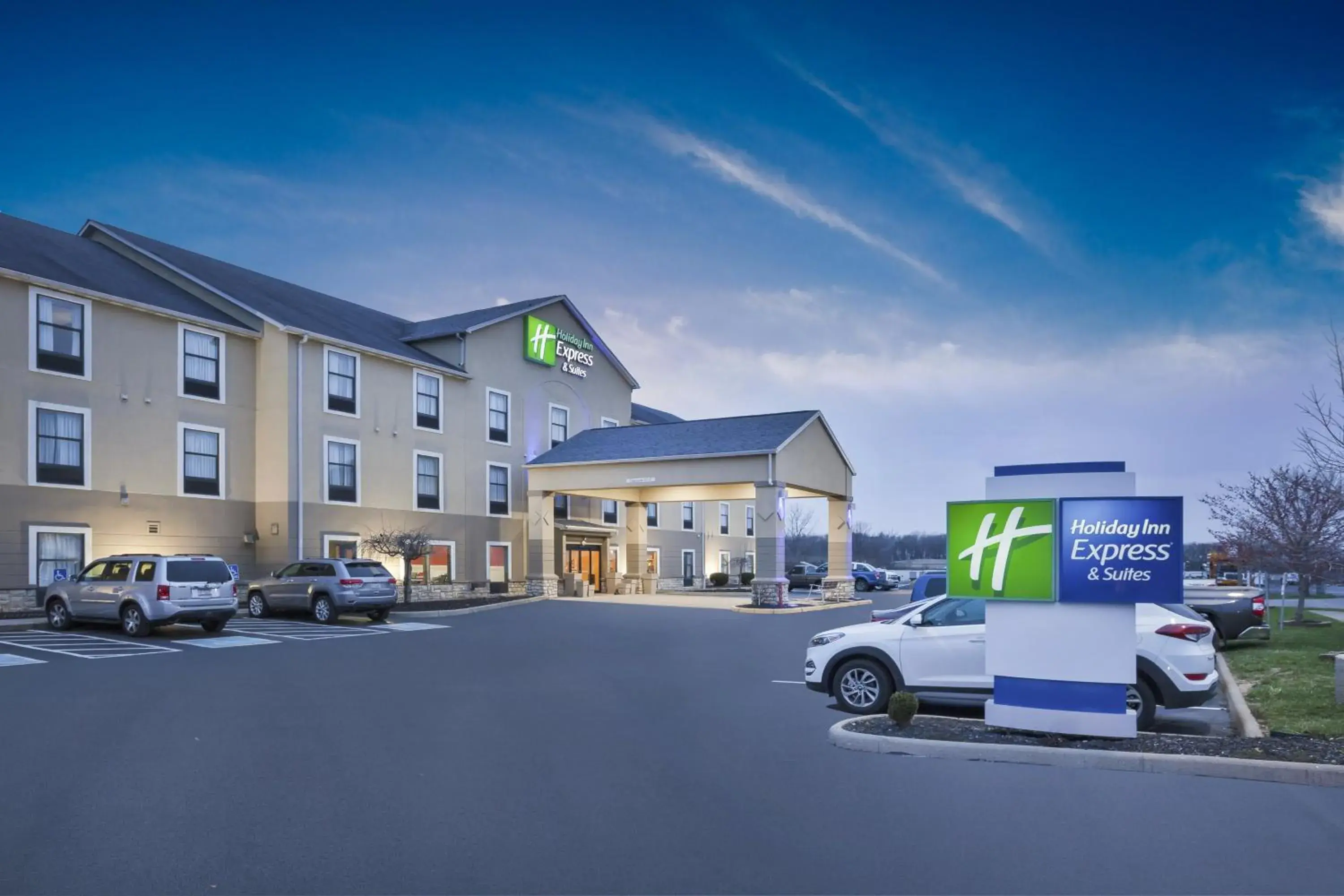 Property building in Holiday Inn Express Hotel & Suites Circleville by IHG Property building in Holiday Inn Express Hotel & Suites Circleville by IHG