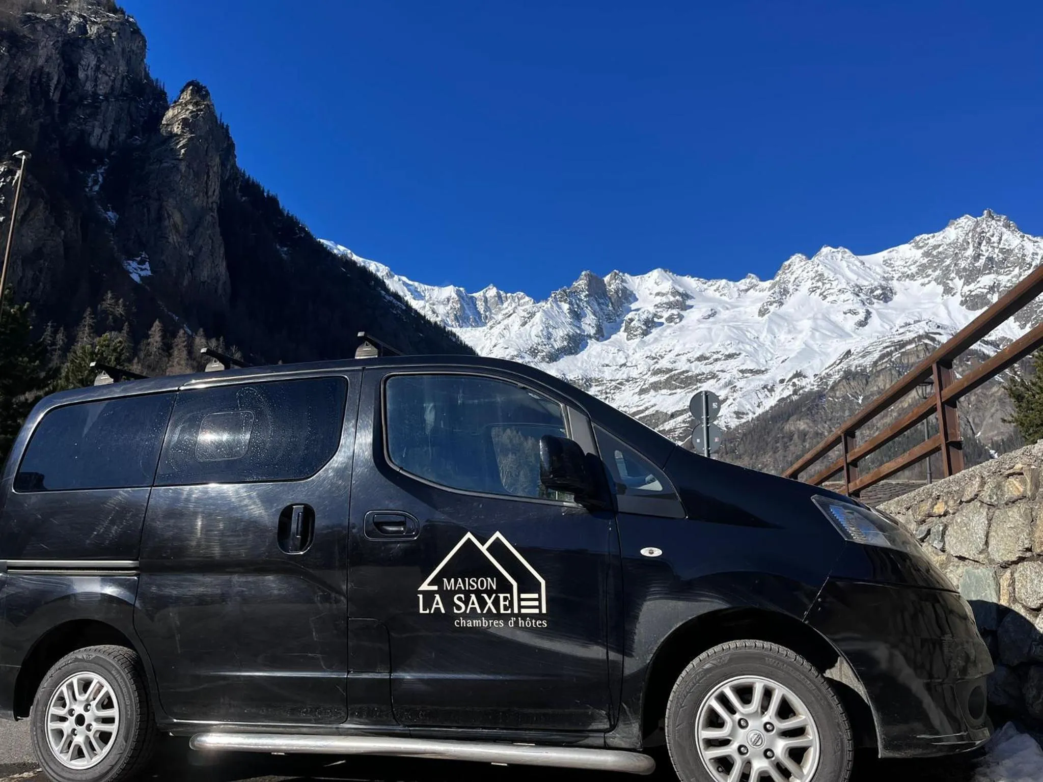 shuttle in Maison La Saxe