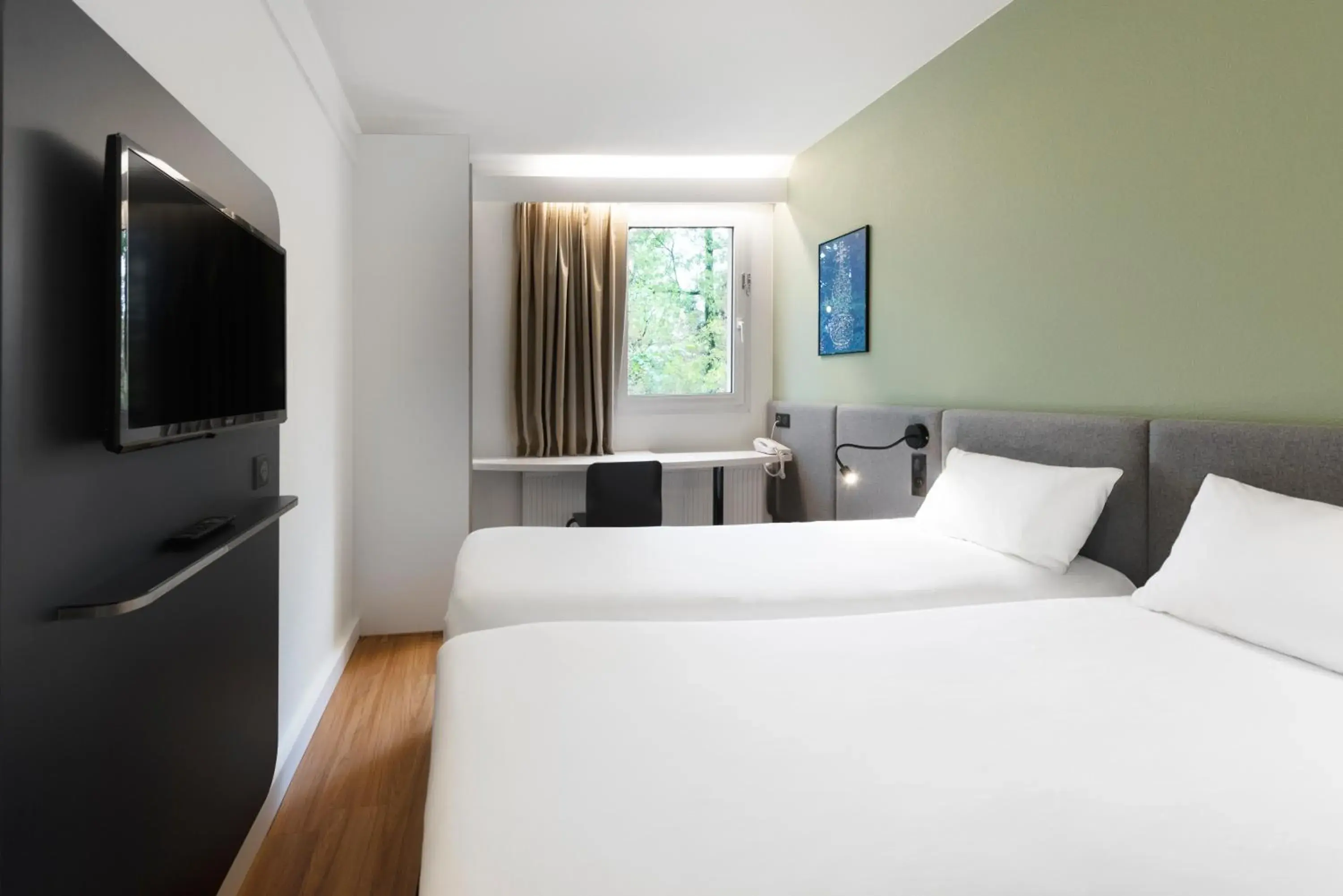 Bedroom, Bed in ibis Nancy-Brabois Bedroom, Bed in ibis Nancy-Brabois