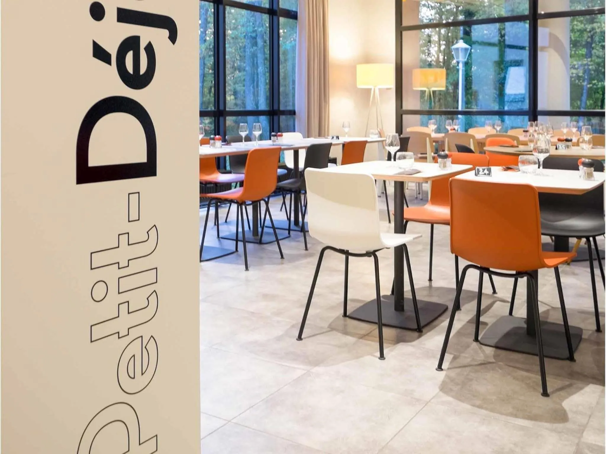 Restaurant/places to eat in ibis Nancy-Brabois